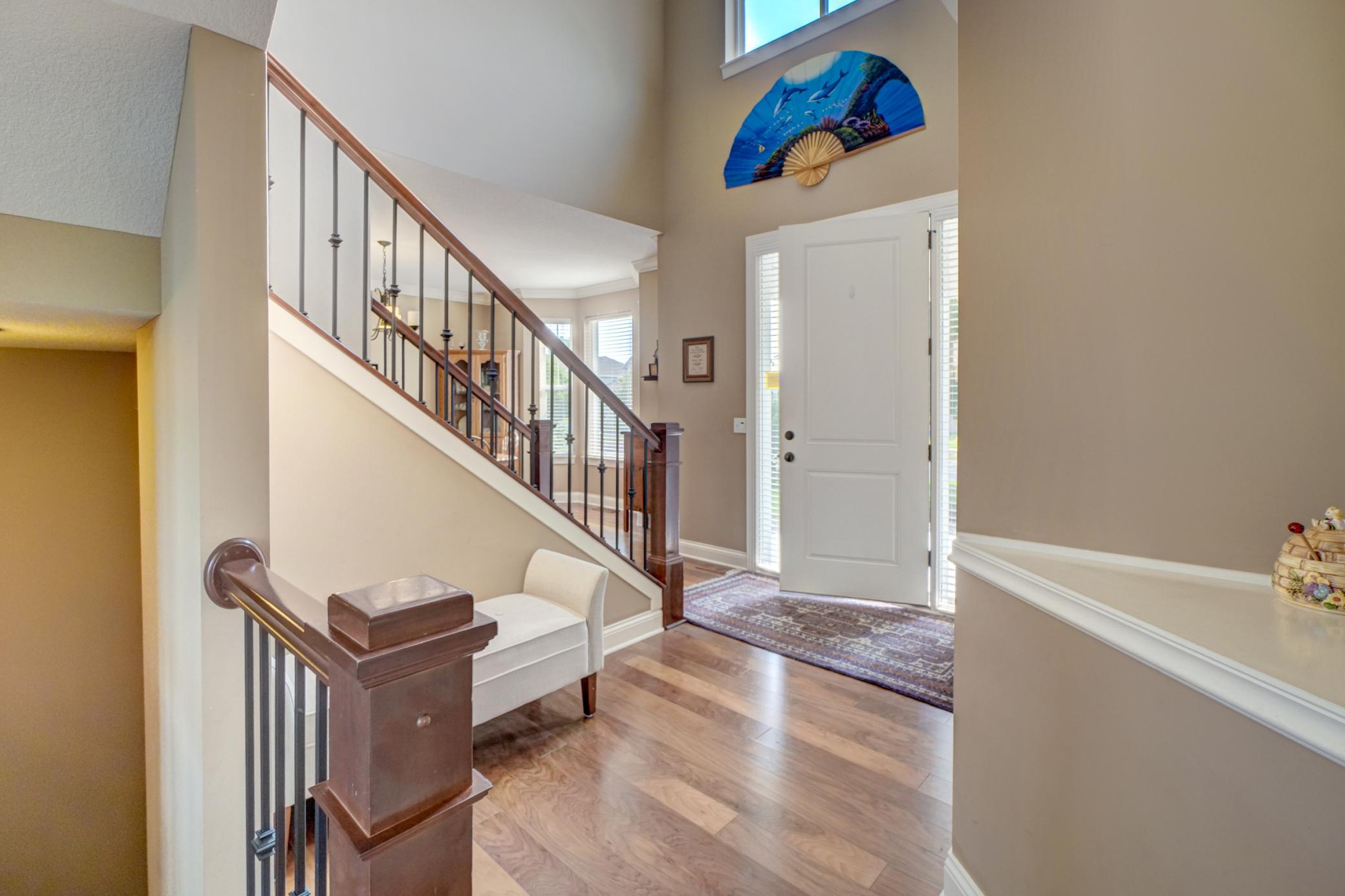 5th image of 2990 Frontier Dr, Saint Paul, MN 55129 | MLS# 7118713