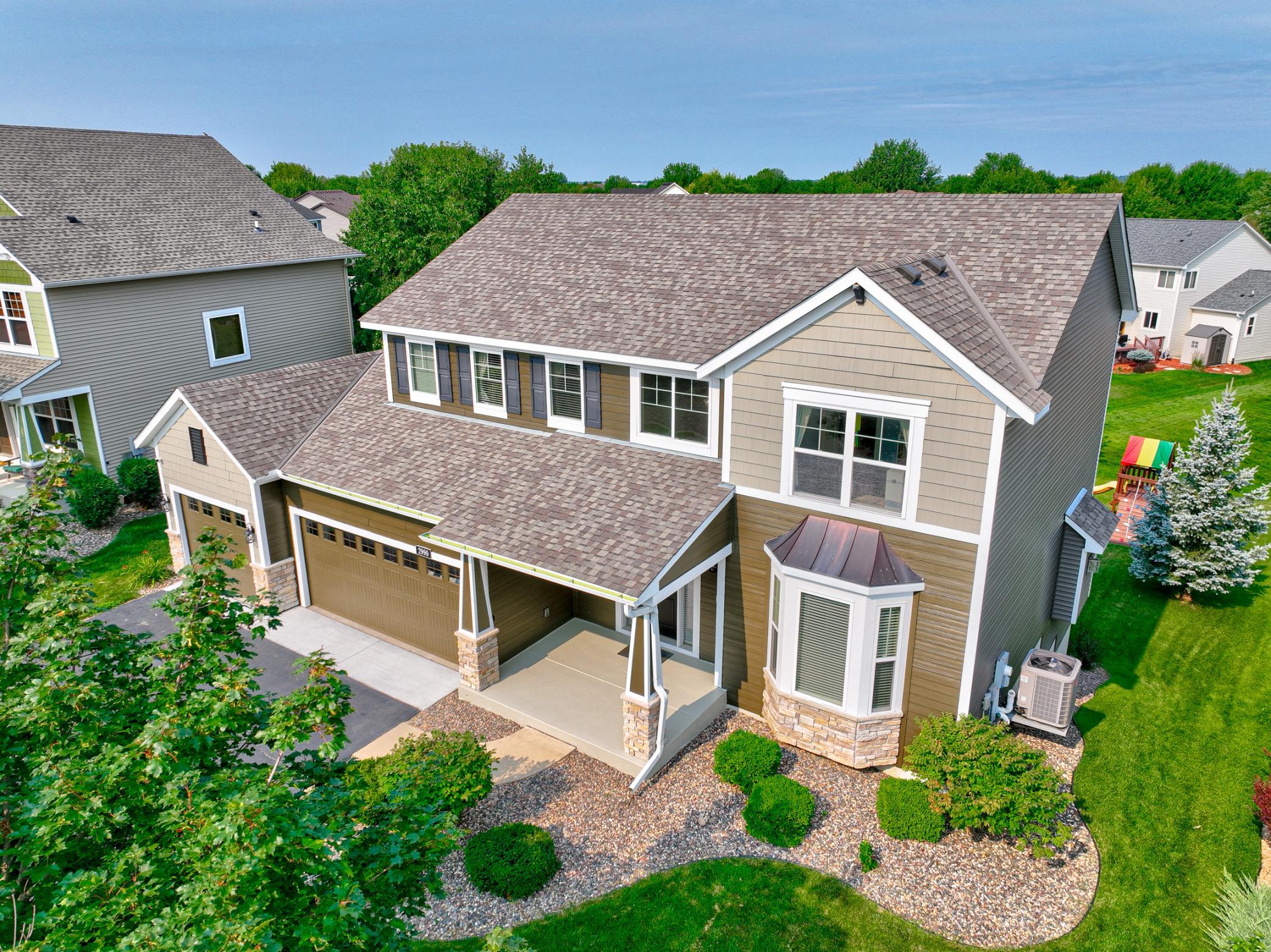 1st image of 2990 Frontier Dr, Saint Paul, MN 55129 | MLS# 7118713