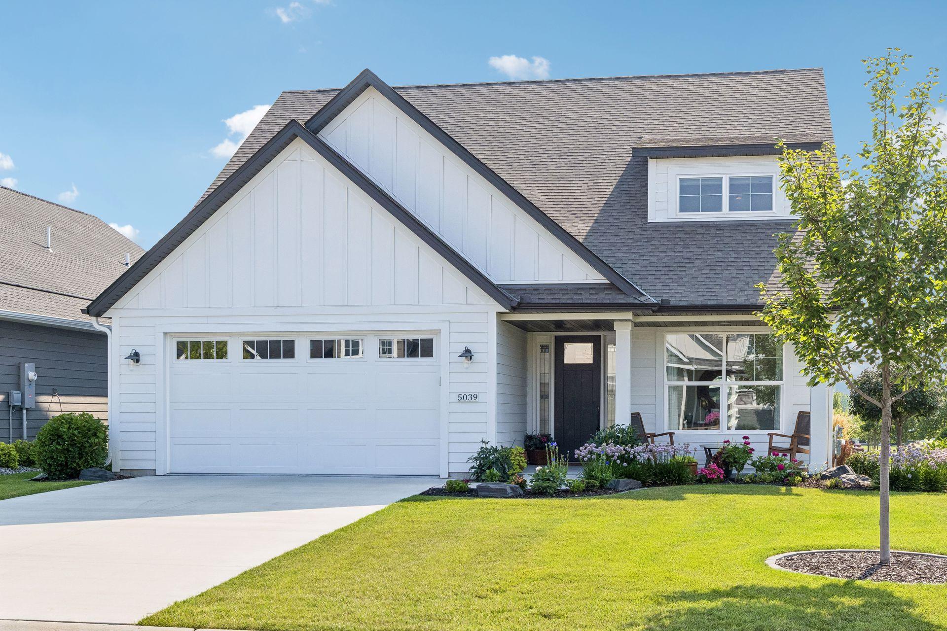 2nd image of 5039 Dale Ridge Rd, Saint Paul, MN 55129 | MLS# 7118742
