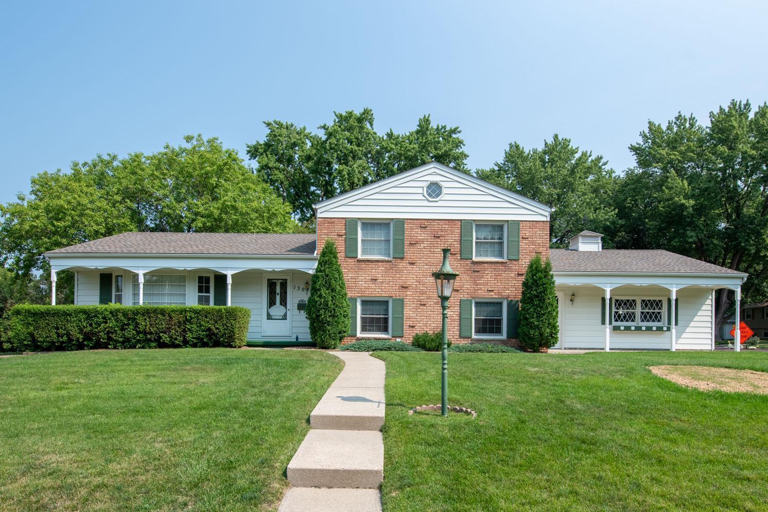 1st image of 130 Atwood Dr, Mankato, MN 56001 | MLS# 7118756