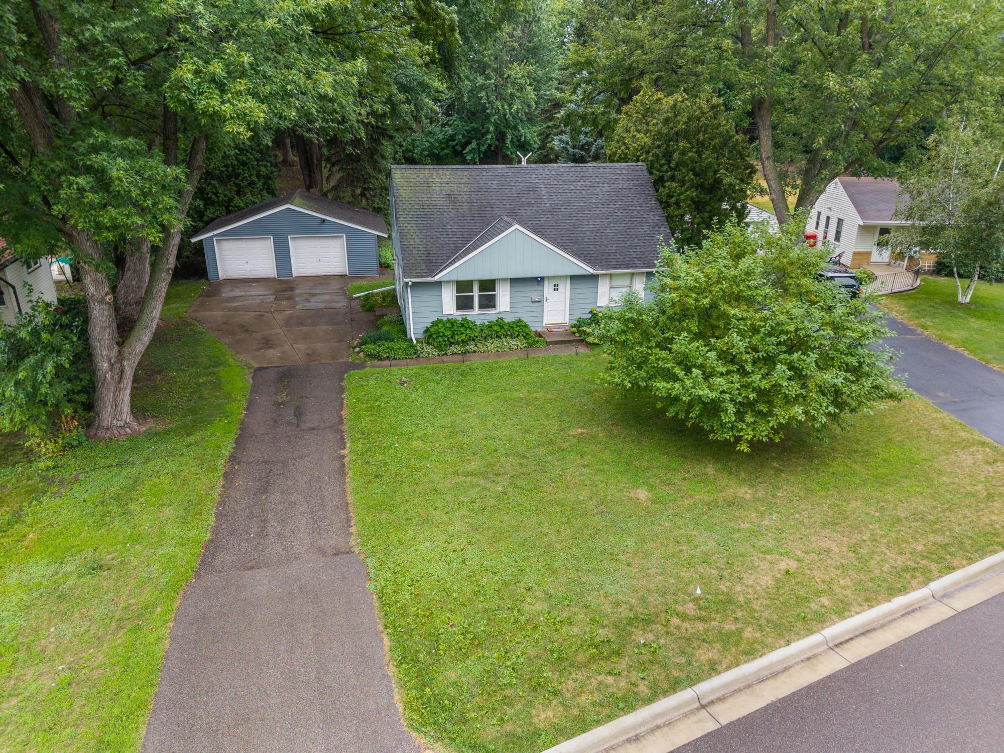 3rd image of 8236 Queen Ave S, Minneapolis, MN 55431 | MLS# 7118767