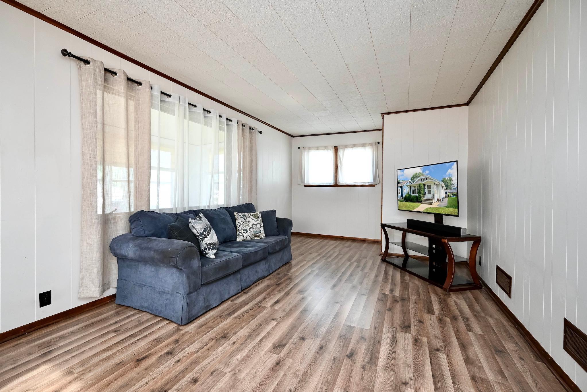 3rd image of 156 E Mark St, Winona, MN 55987 | MLS# 7118804
