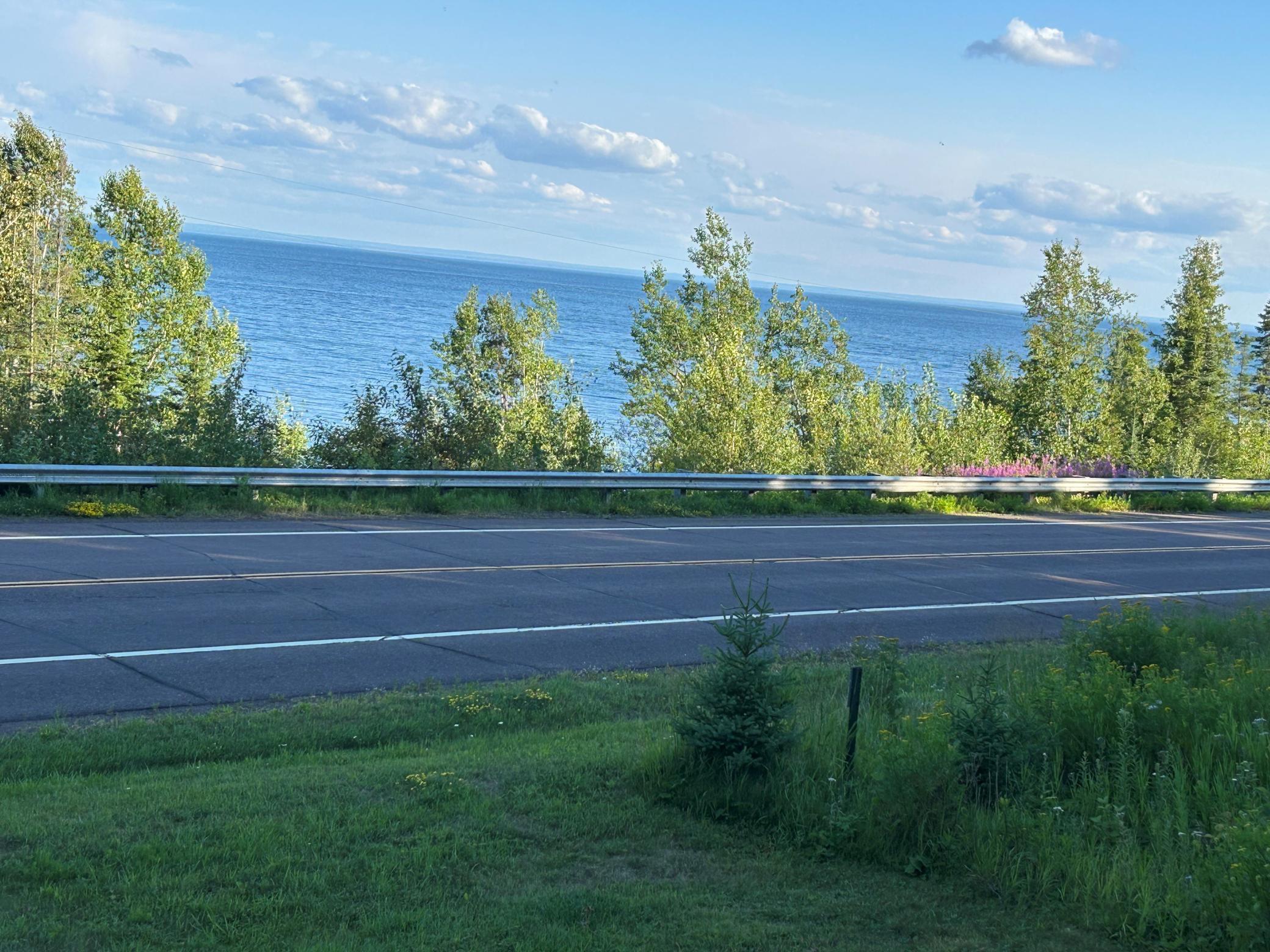 4th image of 5845 N Shore Dr, Duluth, MN 55804 | MLS# 7118859