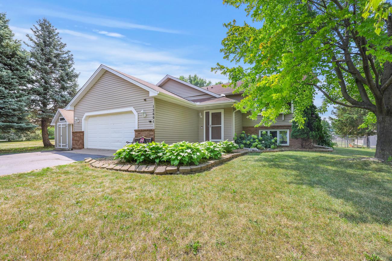 2nd image of 12601 92nd Pl N, Maple Grove, MN 55369 | MLS# 7118875