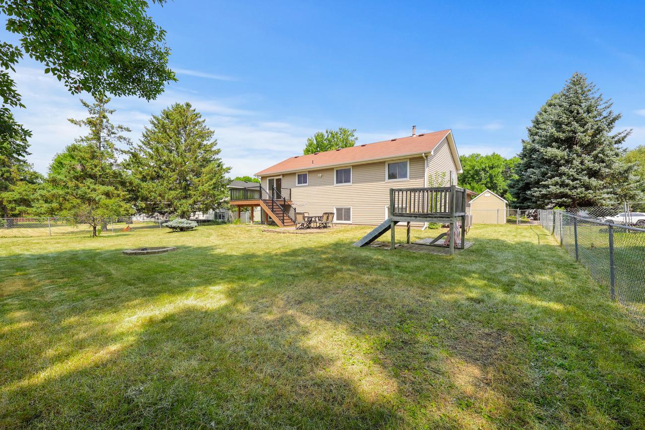 4th image of 12601 92Nd Pl N, Maple Grove, MN 55369 | MLS# 7118875