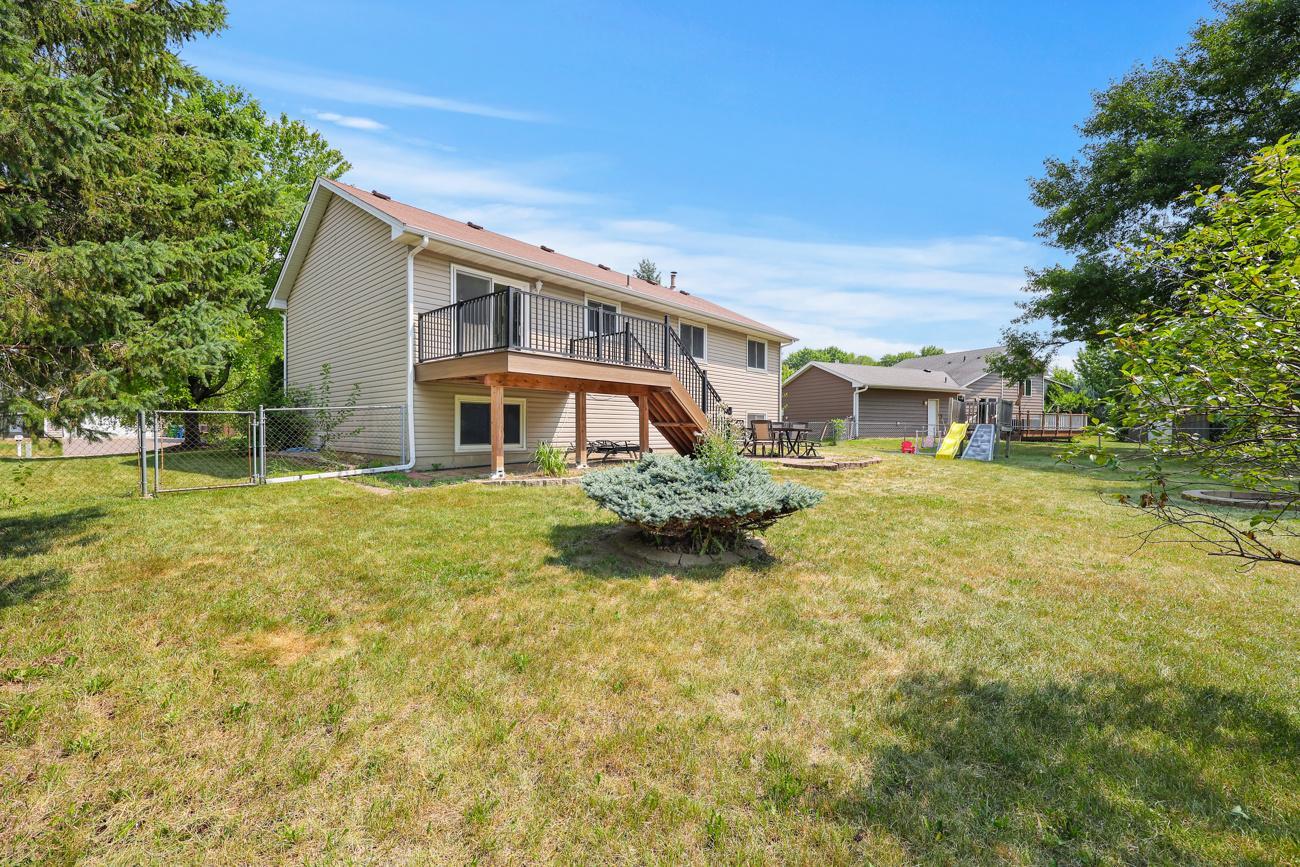 5th image of 12601 92Nd Pl N, Maple Grove, MN 55369 | MLS# 7118875