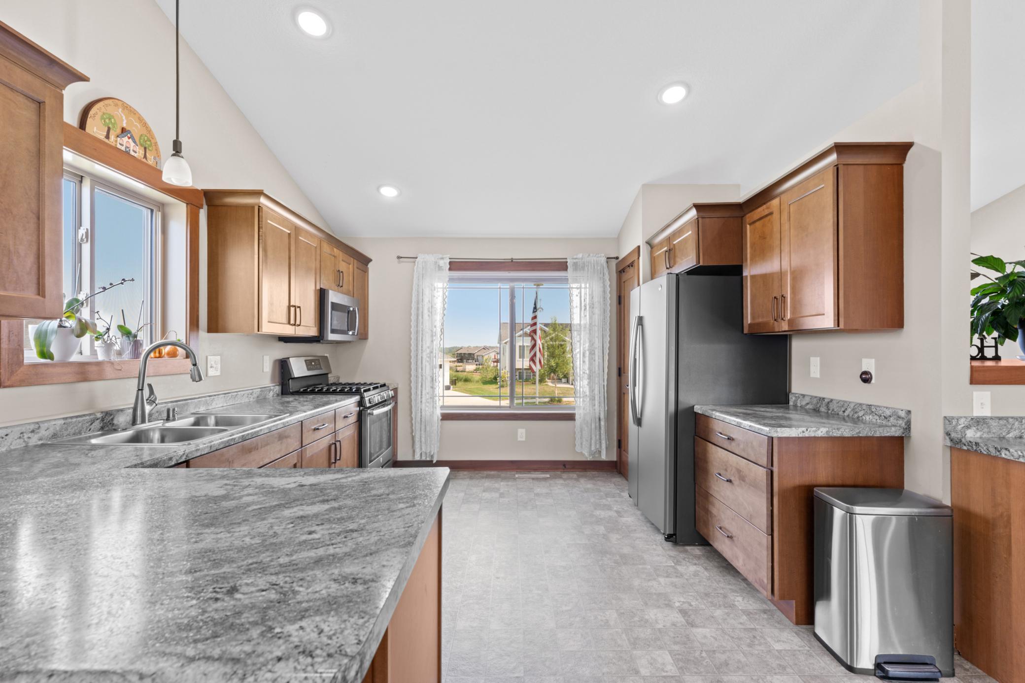 2nd image of 4300 Genevieve Pl Nw, Rochester, MN 55901 | MLS# 7118898