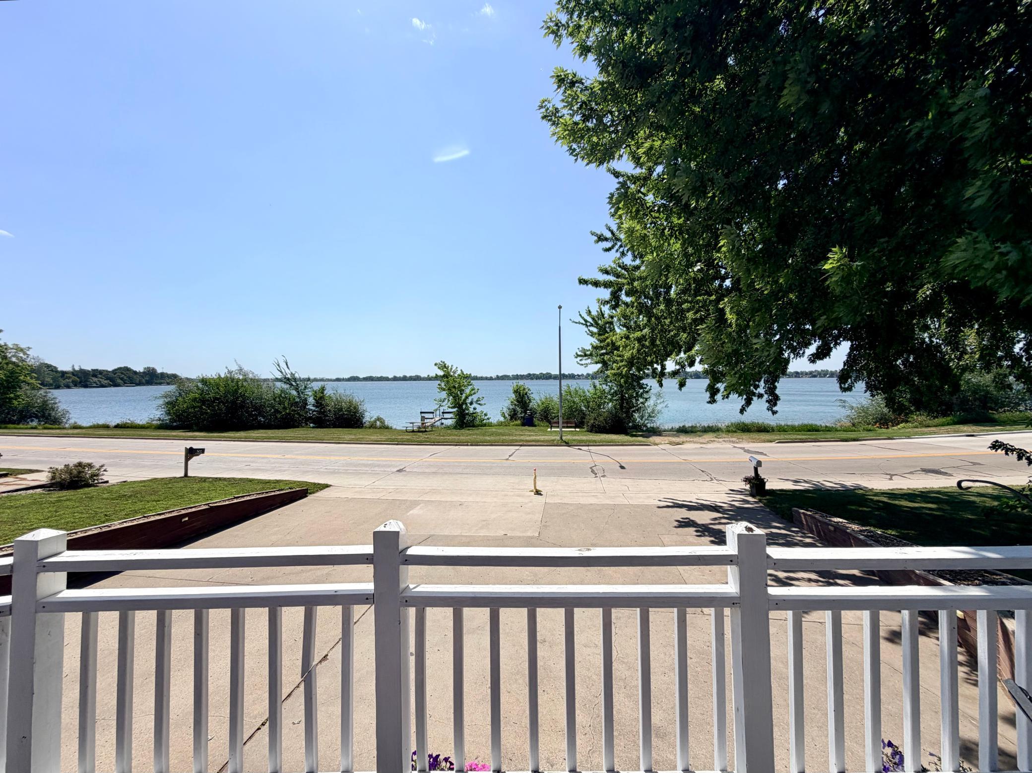 5th image of 506 W Lake Ave, Worthington, MN 56187 | MLS# 7118903