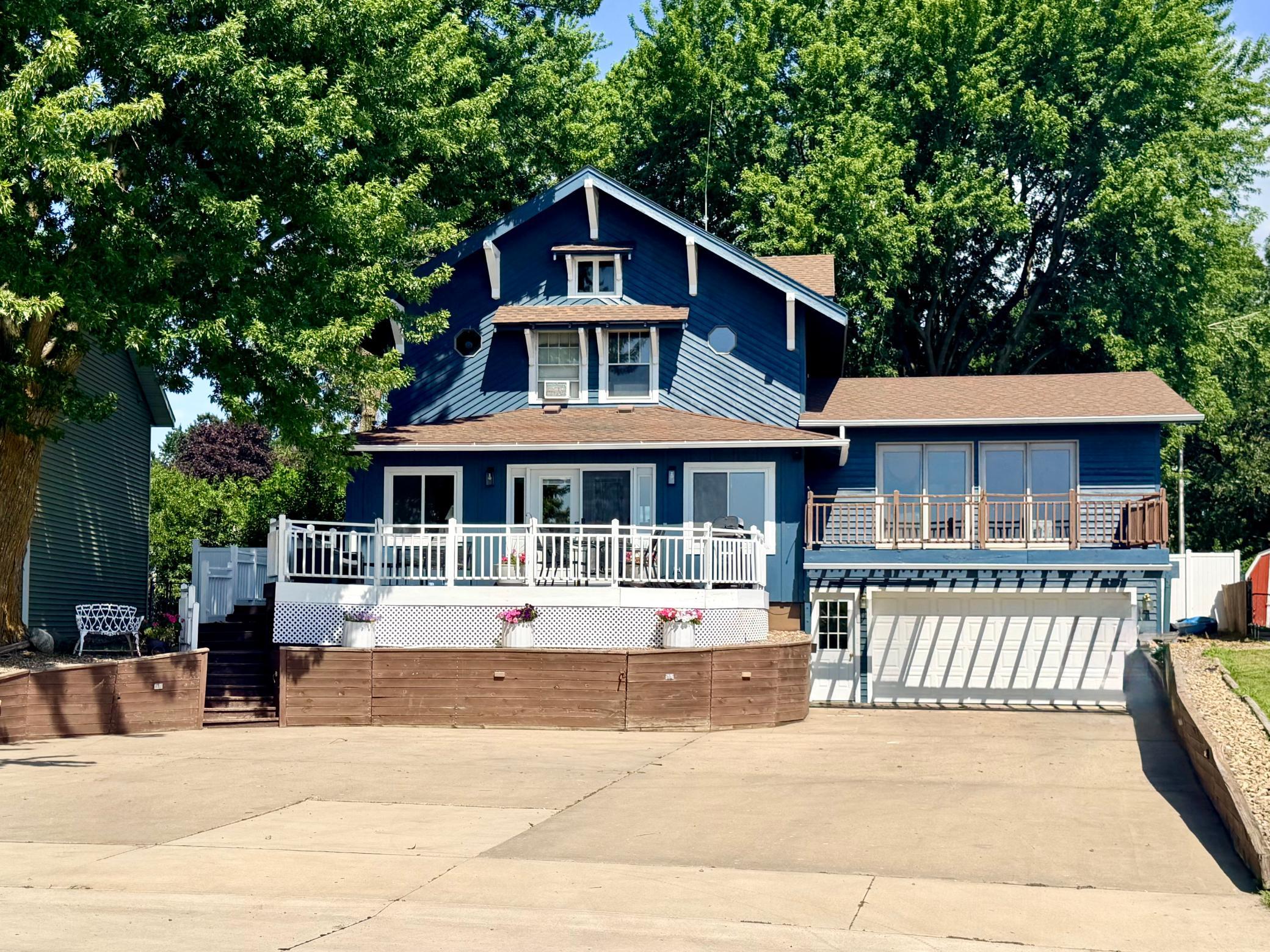 3rd image of 506 W Lake Ave, Worthington, MN 56187 | MLS# 7118903