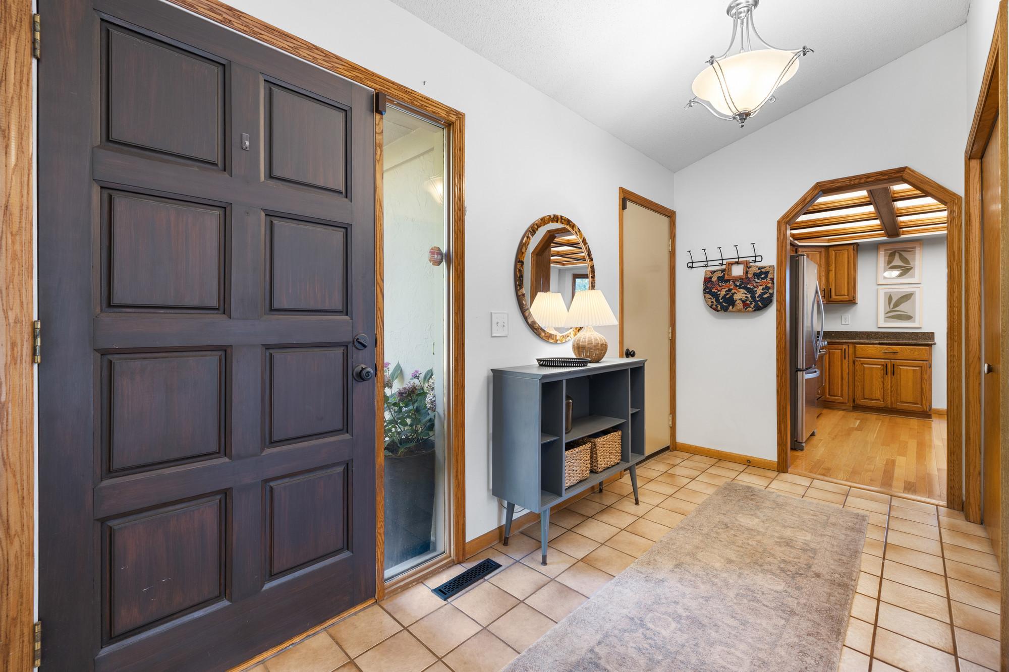 2nd image of 4980 Oakview Ln N, Minneapolis, MN 55442 | MLS# 7118914
