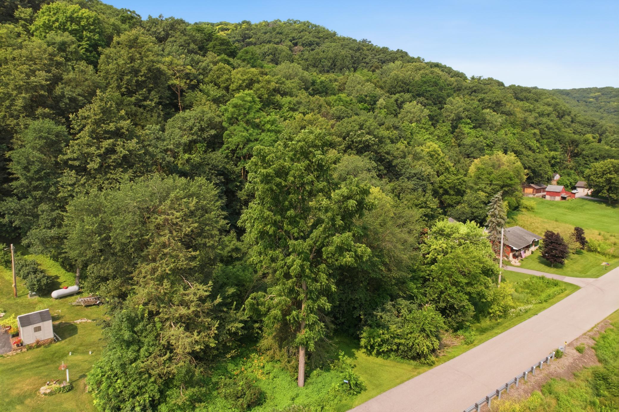 2nd image of 25579 Leeward Rd, Winona, MN 55987 | MLS# 7118928