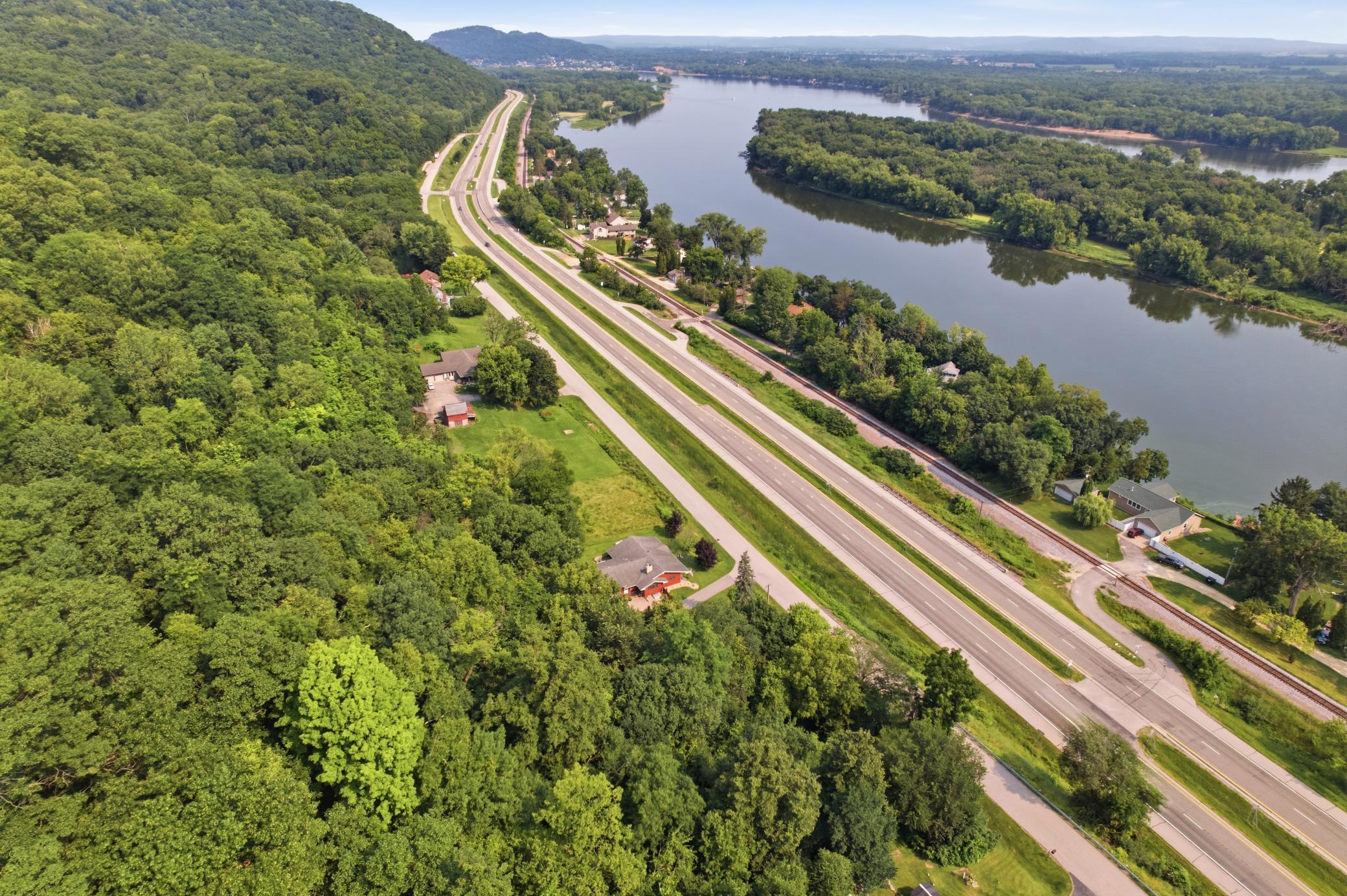 5th image of 25579 Leeward Rd, Winona, MN 55987 | MLS# 7118928