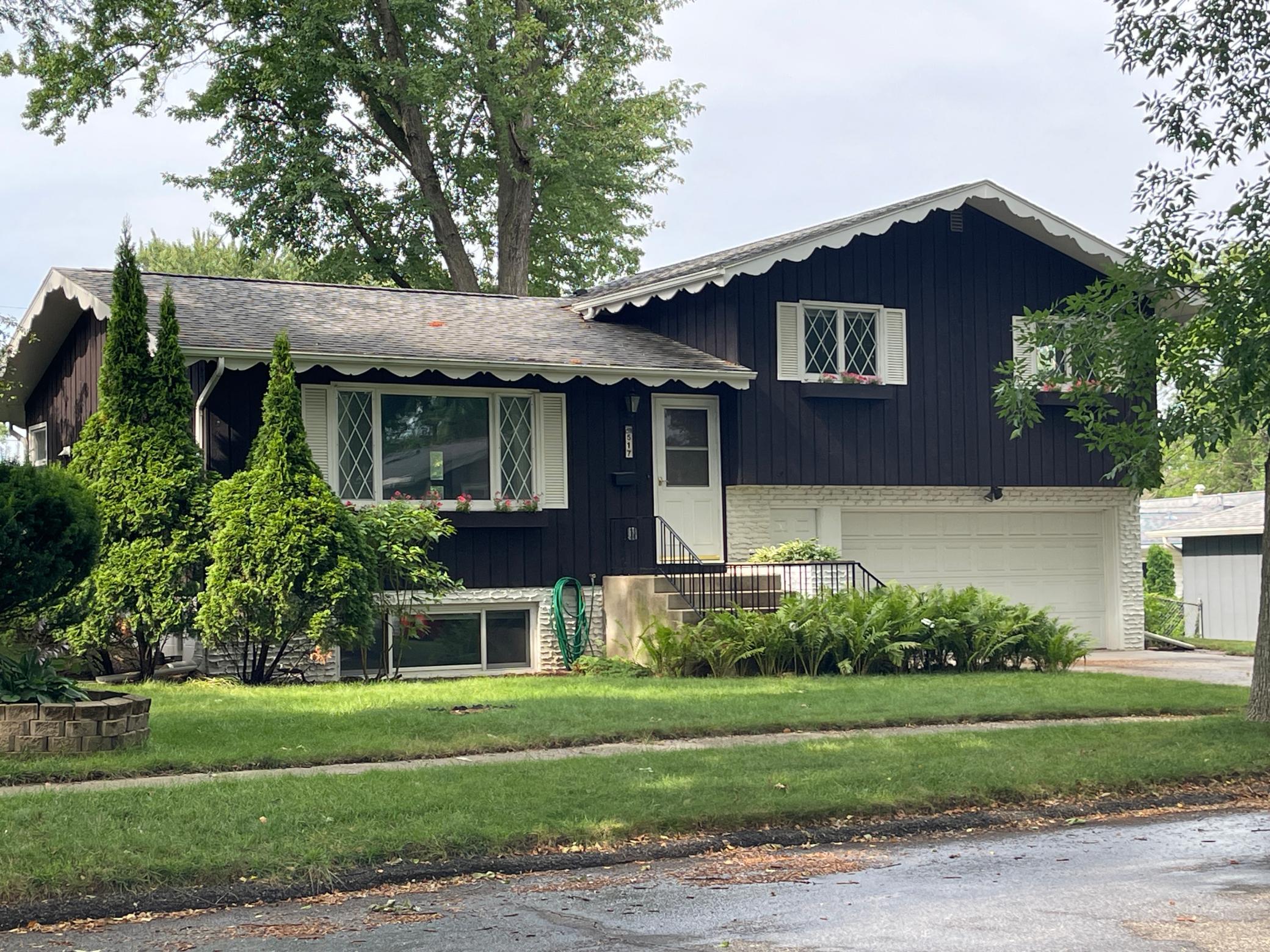 1st image of 517 26th St Nw, Rochester, MN 55901 | MLS# 7118985