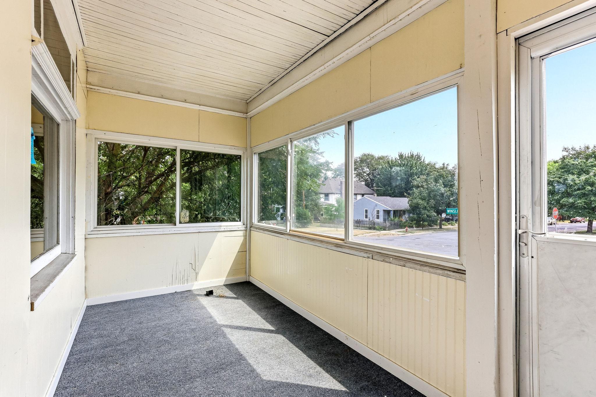 3rd image of 513 Winslow Ave, Saint Paul, MN 55107 | MLS# 7119014