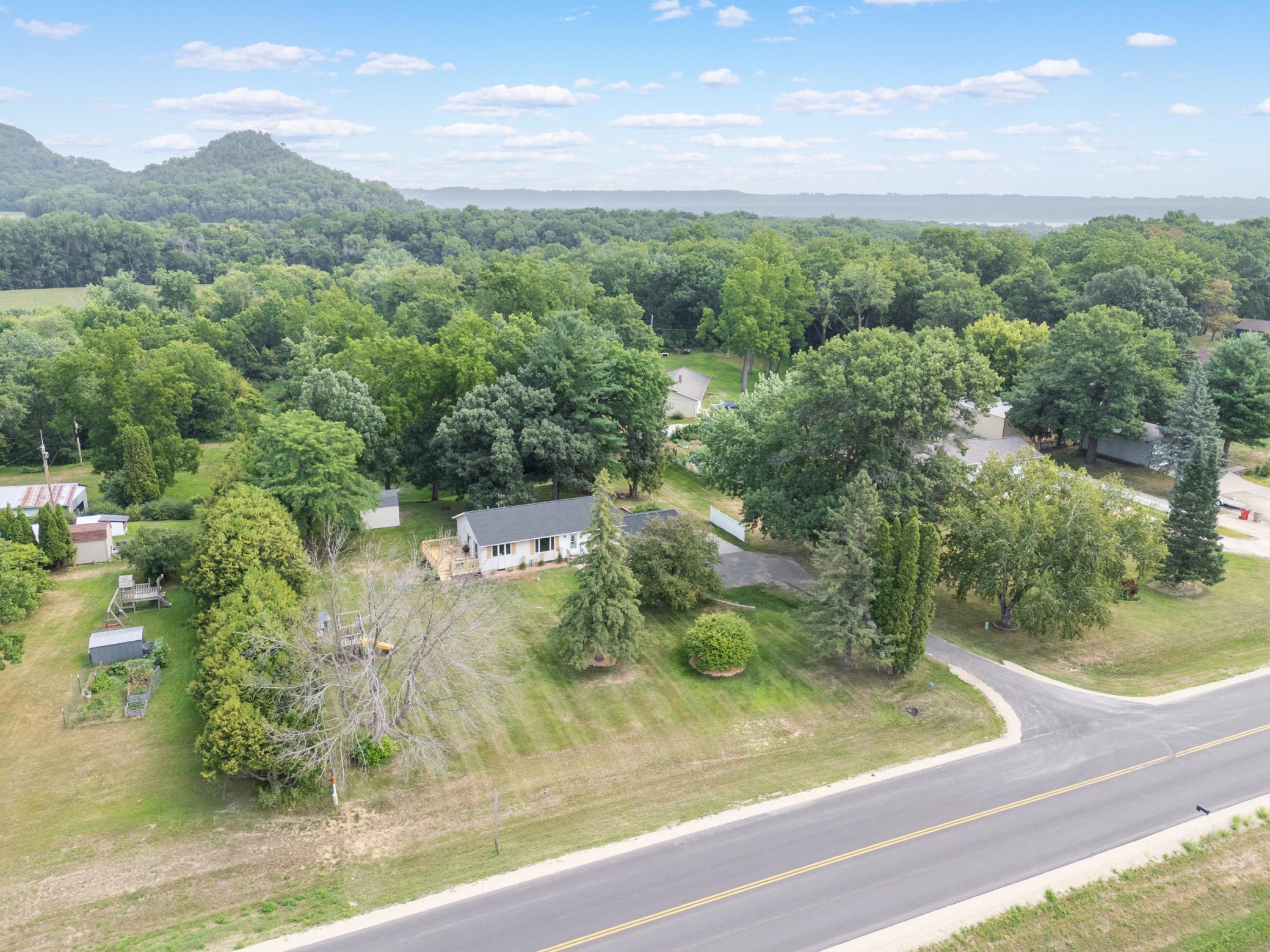 3rd image of 31922 County Road 5, Lake City, MN 55041 | MLS# 7119022