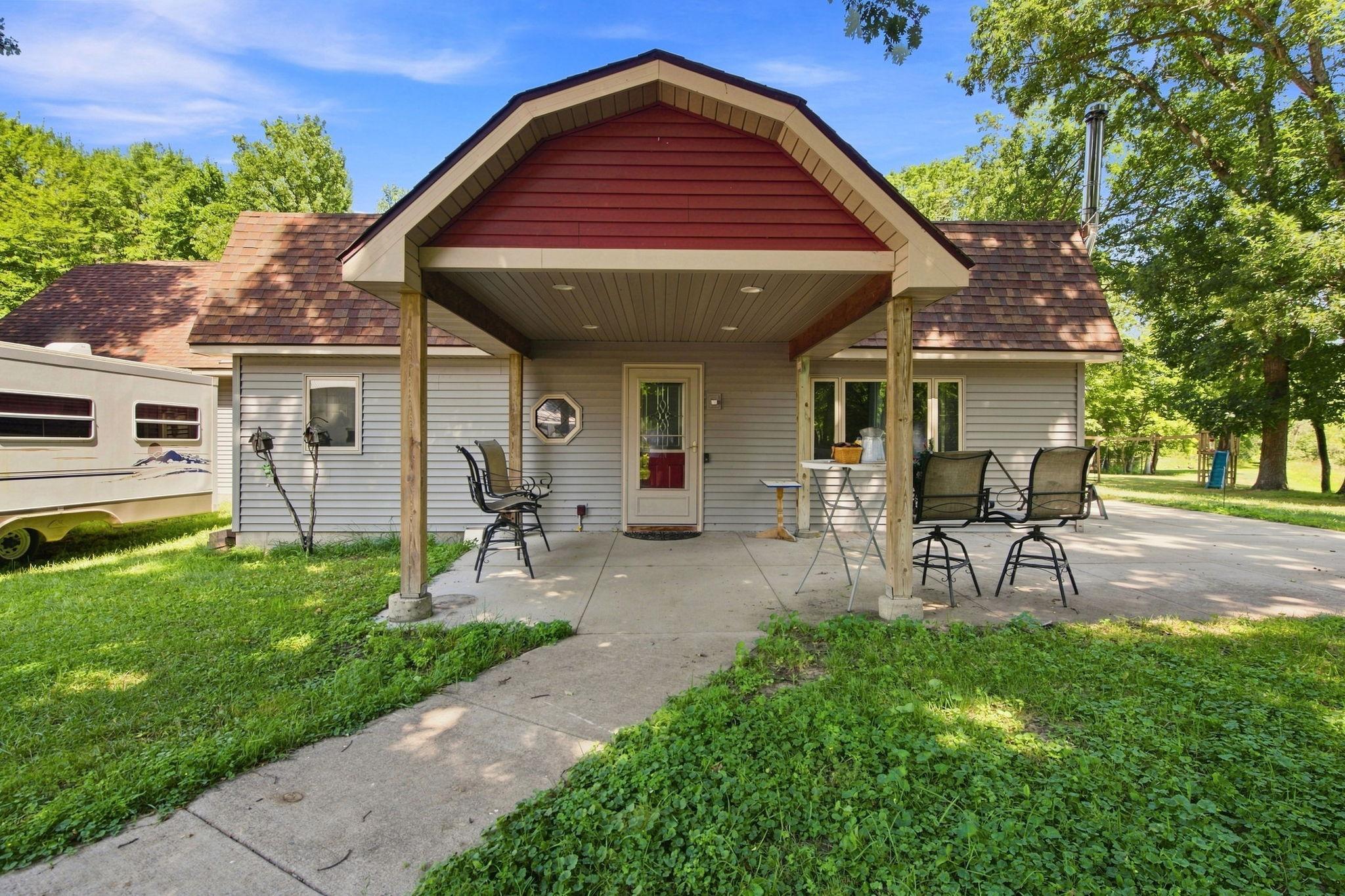 4th image of 25053 Typo Creek Dr Ne, Stacy, MN 55079 | MLS# 7119025