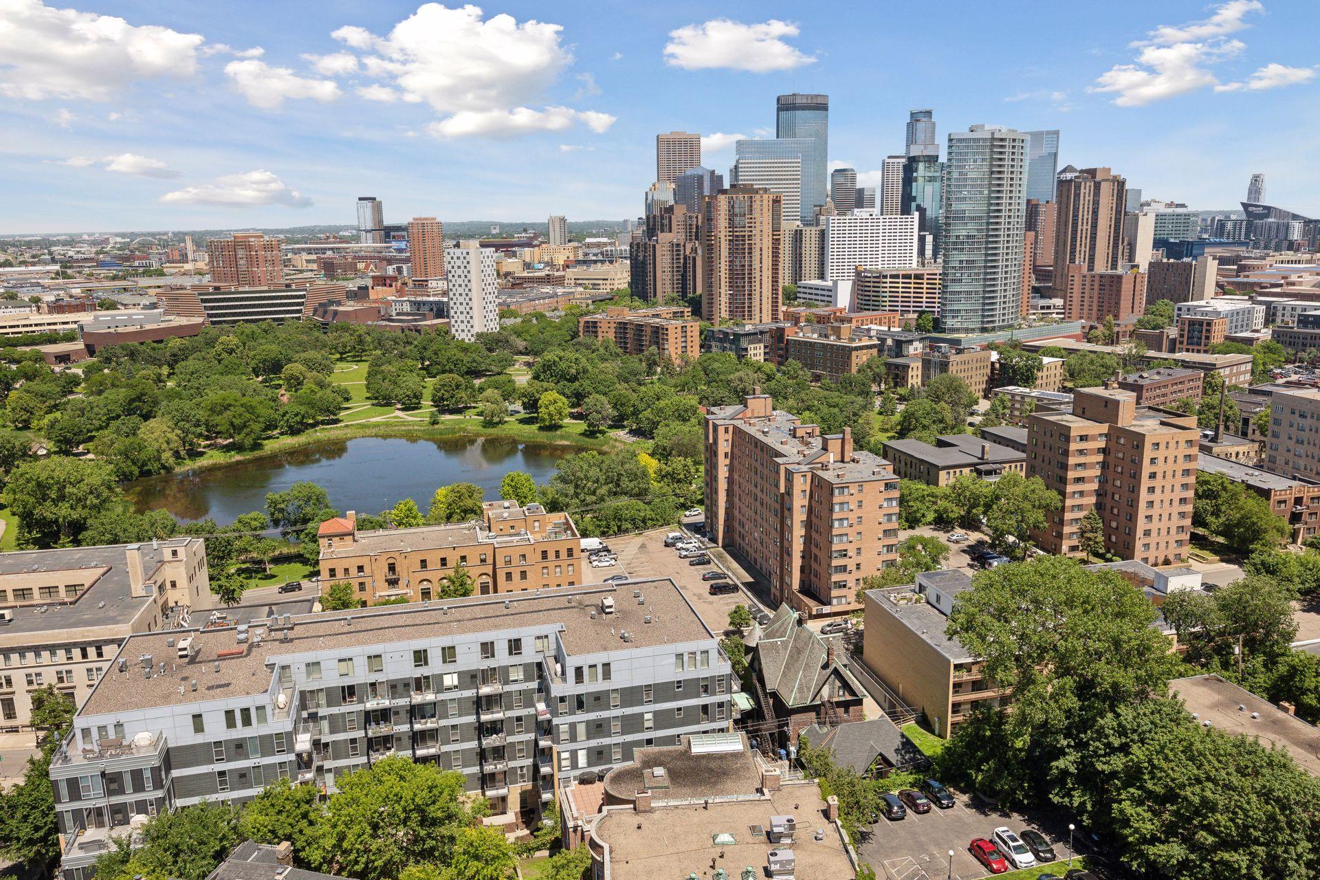 54th image of 410 Groveland Ave #1301, Minneapolis, MN 55403 | MLS# 7119055