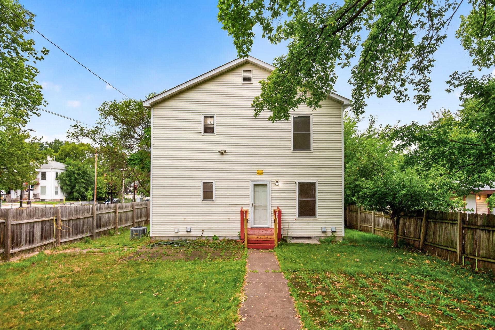 29th image of 2321 Lyndale Ave N, Minneapolis, MN 55411 | MLS# 7119060