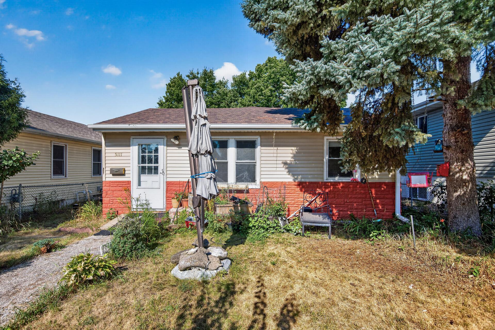 3rd image of 5111 James Ave N, Minneapolis, MN 55430 | MLS# 7119077