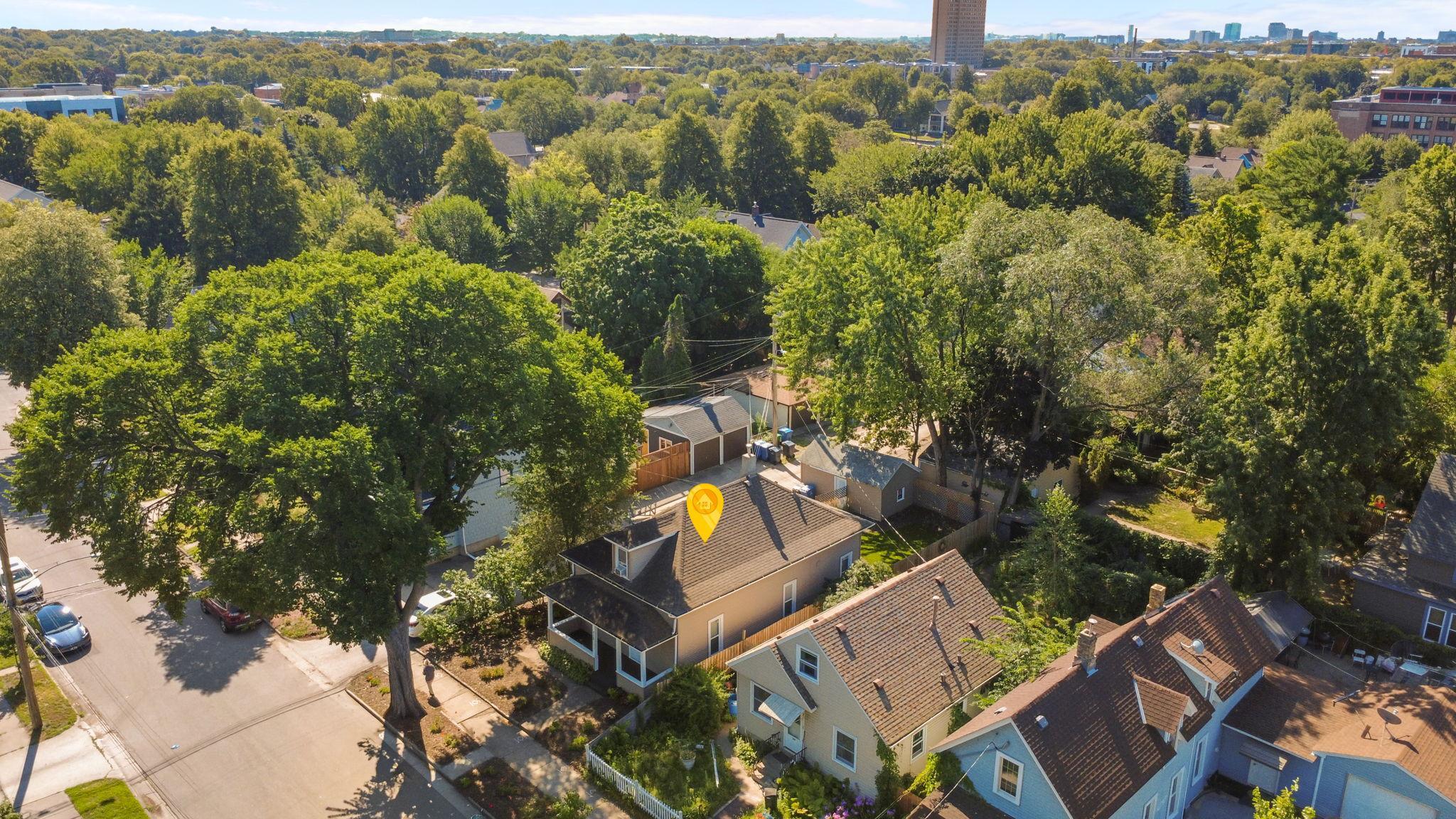 4th image of 712 24Th Ave Ne, Minneapolis, MN 55418 | MLS# 7119096