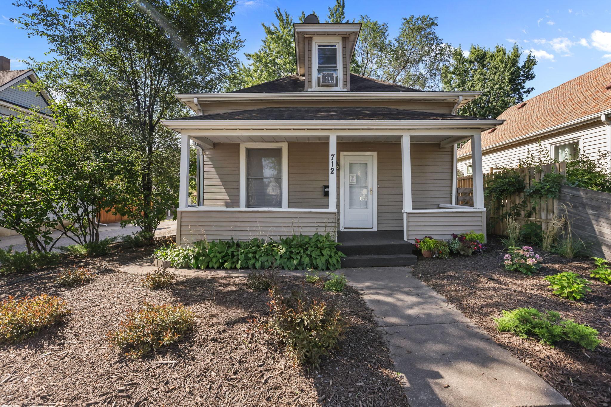 1st image of 712 24th Ave Ne, Minneapolis, MN 55418 | MLS# 7119096