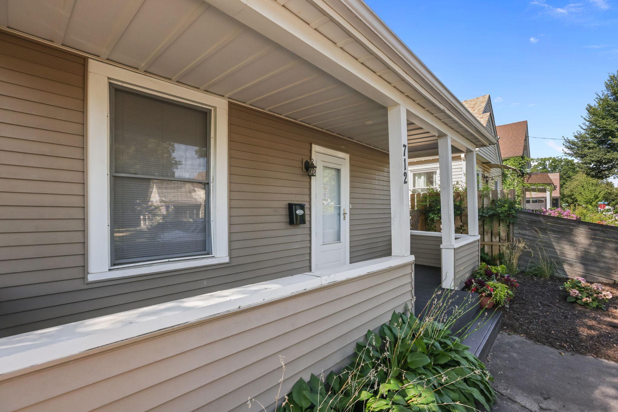 3rd image of 712 24Th Ave Ne, Minneapolis, MN 55418 | MLS# 7119096