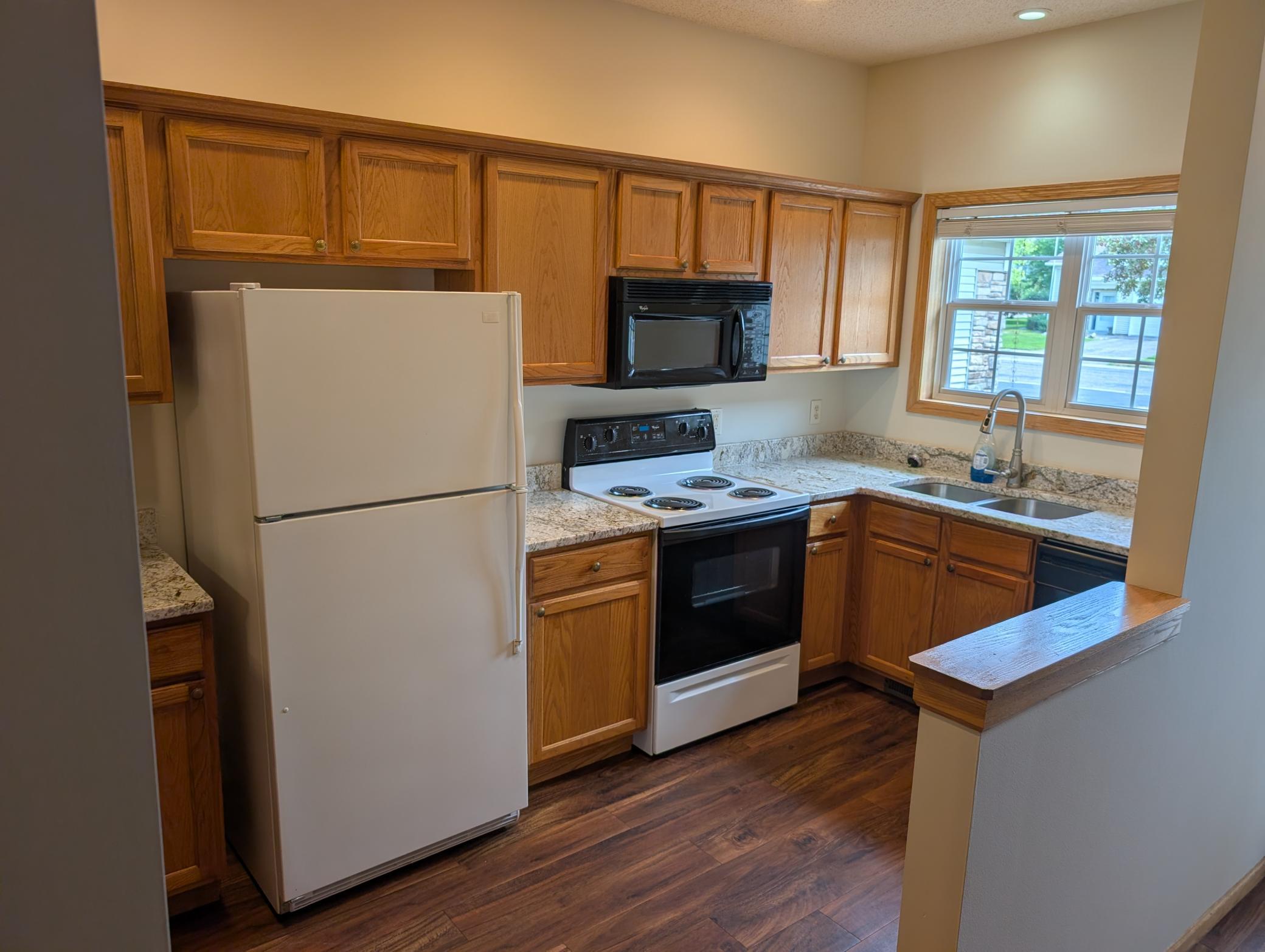 4th image of 2203 Foxglove Wy, Hudson, WI 54016 | MLS# 7119144