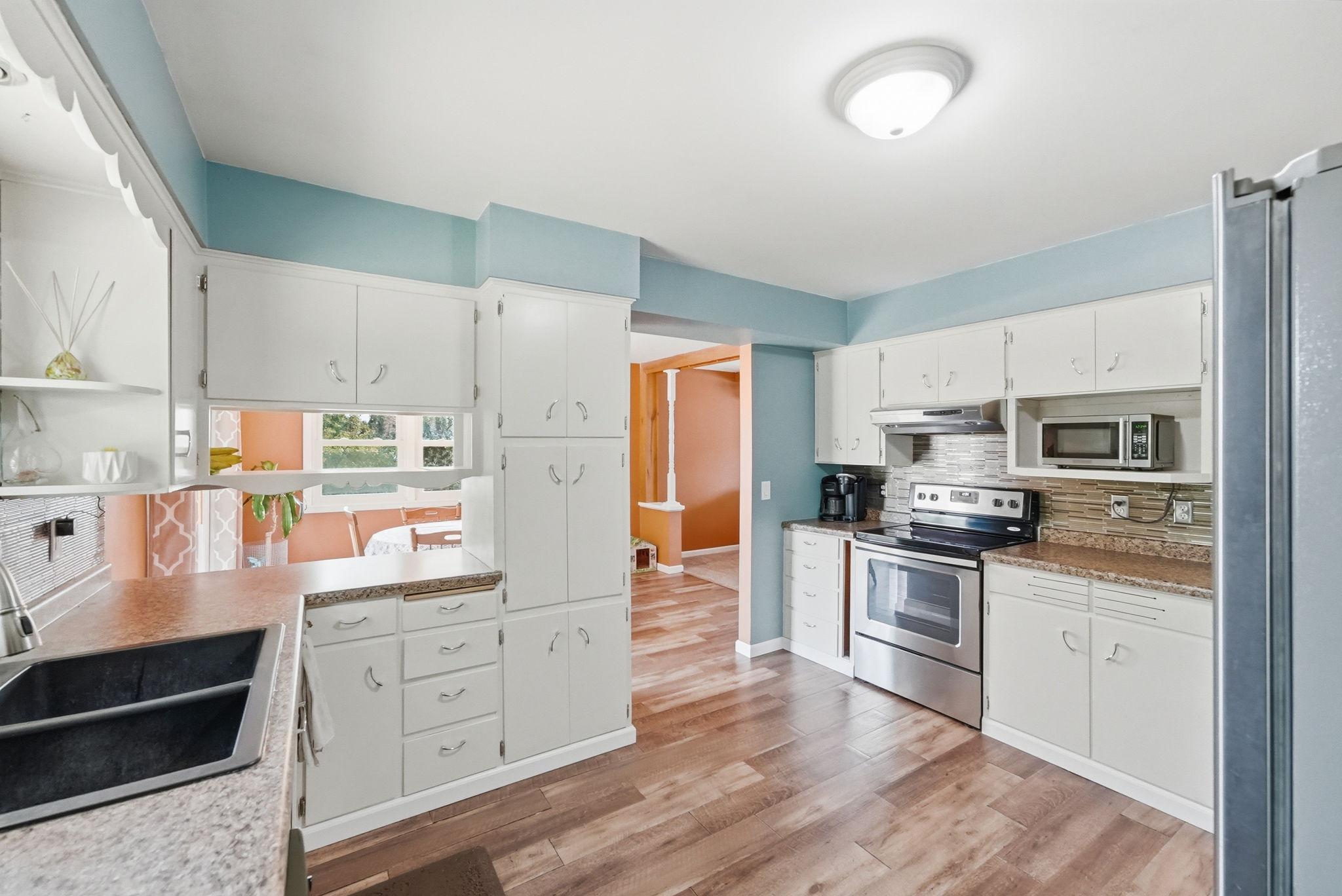 2nd image of 407 W Birch St, Saint Joseph, MN 56374 | MLS# 7119168