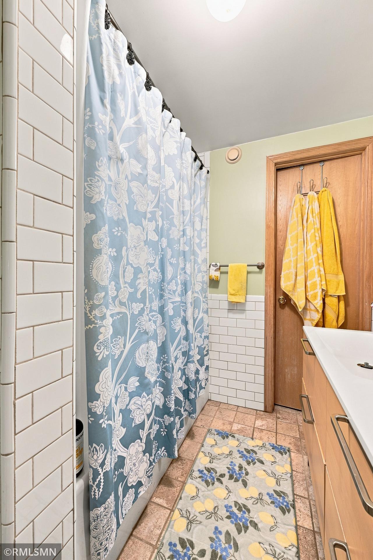 84th image of 44 Miller Crest Ln, Saint Paul, MN 55106 | MLS# 7119174