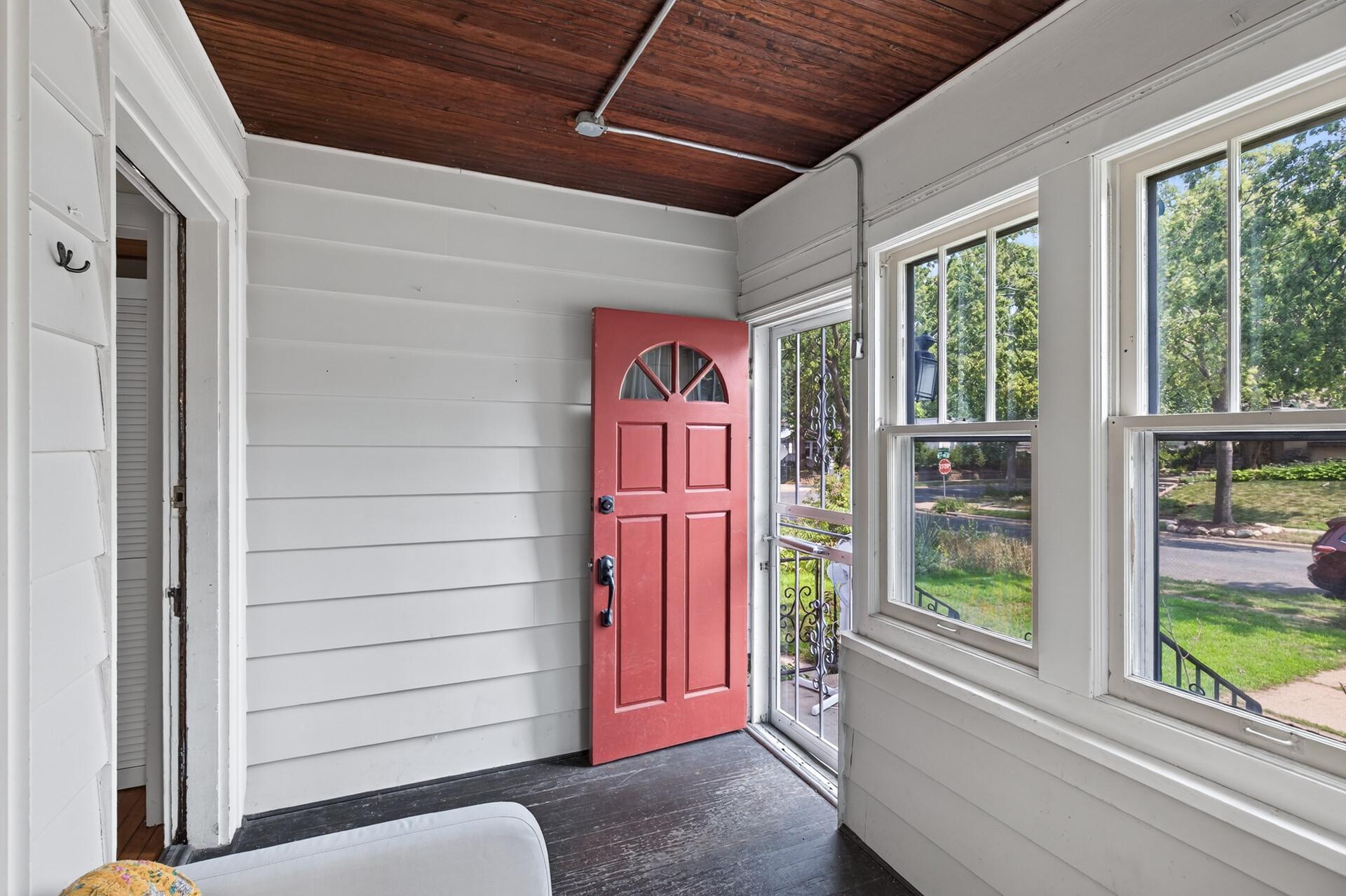 3rd image of 4704 Harriet Ave, Minneapolis, MN 55419 | MLS# 7119185