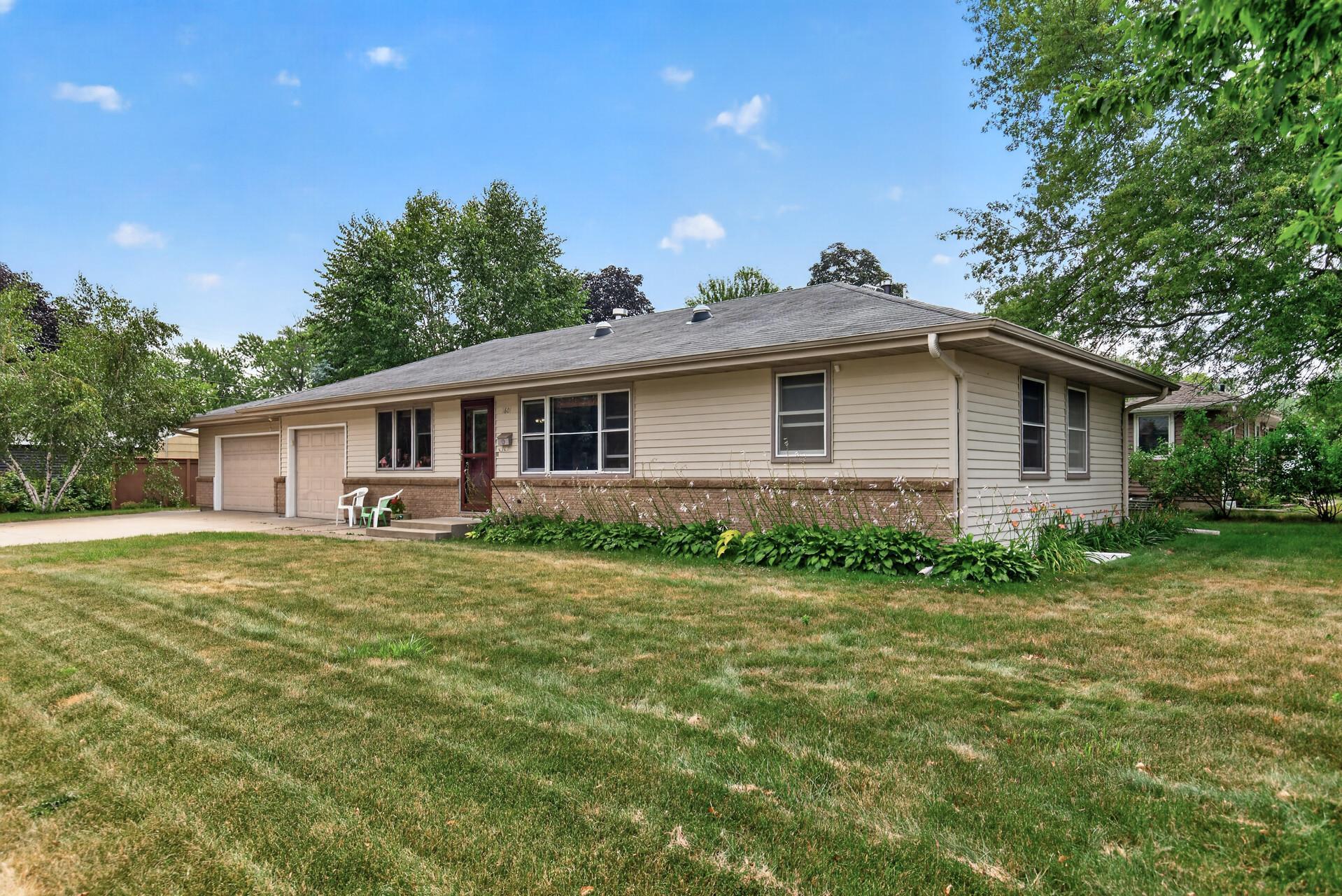 1st image of 1601 E 82nd St, Minneapolis, MN 55425 | MLS# 7119196