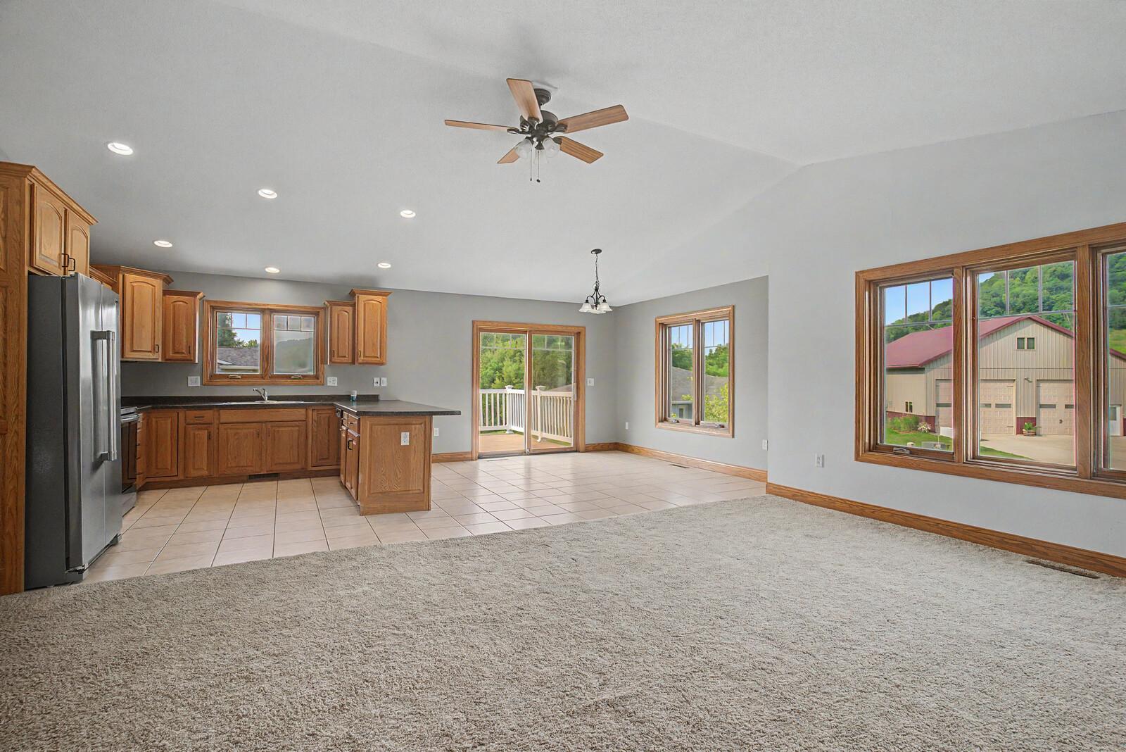 5th image of 701 Spring Ct, Brownsville, MN 55919 | MLS# 7119252