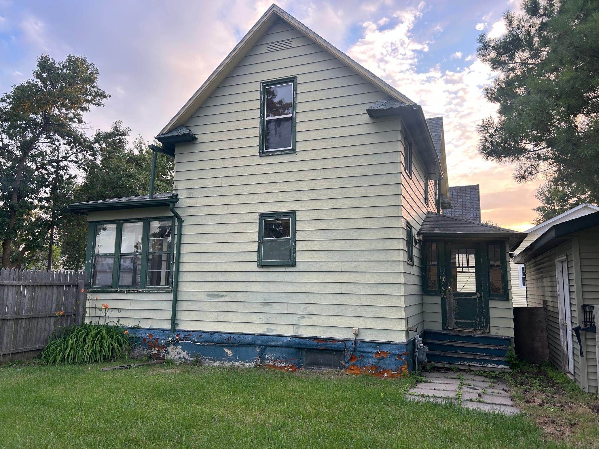 3rd image of 309 4Th St W, Thief River Falls, MN 56701 | MLS# 7119259