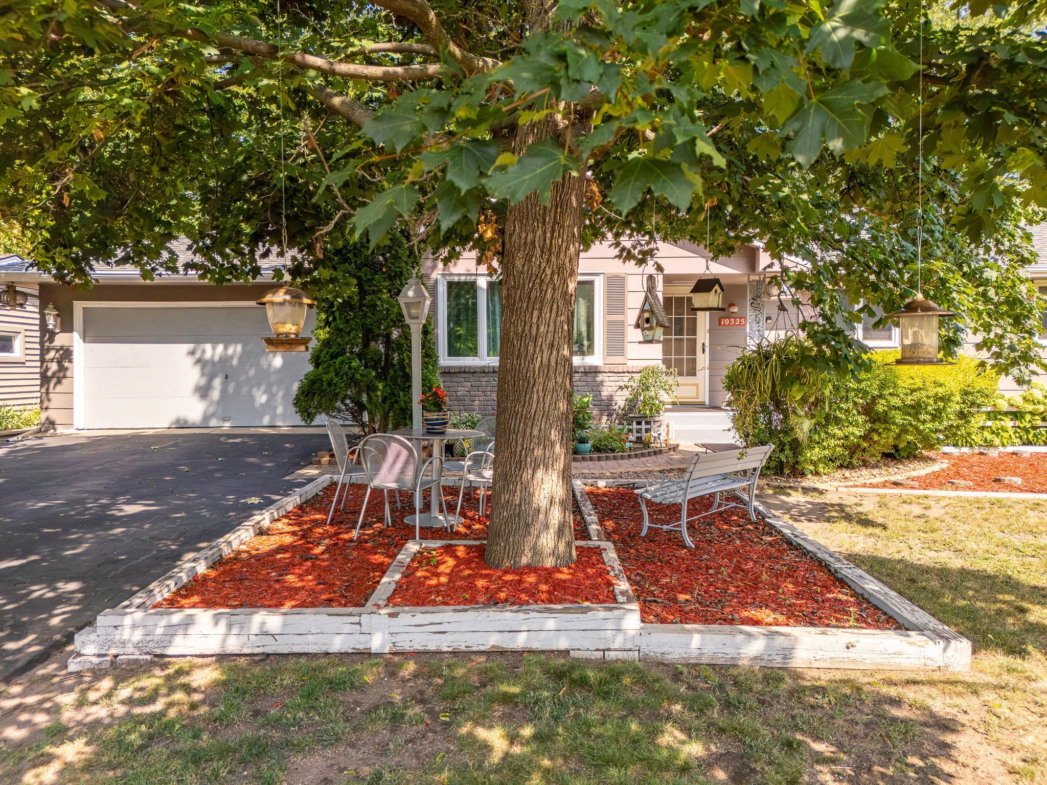 2nd image of 10325 Portland Ave S, Minneapolis, MN 55420 | MLS# 7119336