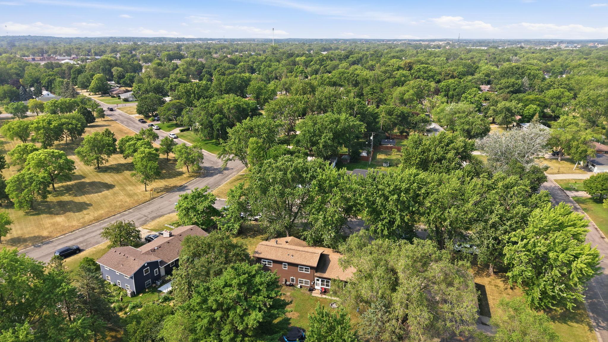 27th image of 1204 Whitney Dr, Saint Cloud, MN 56303 | MLS# 7119357