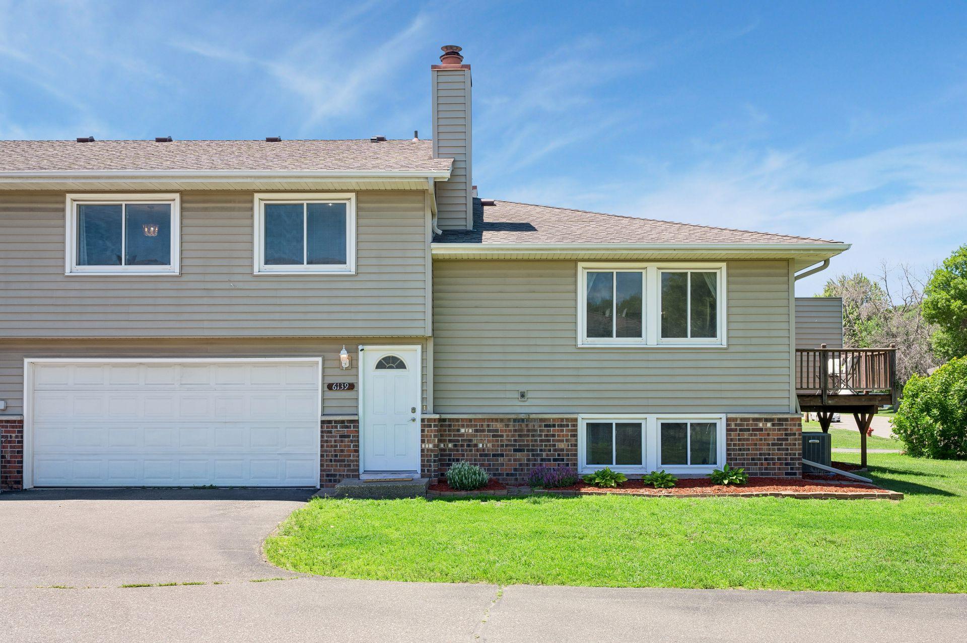 2nd image of 6139 64th Ave N, Brooklyn Park, MN 55429 | MLS# 7119358