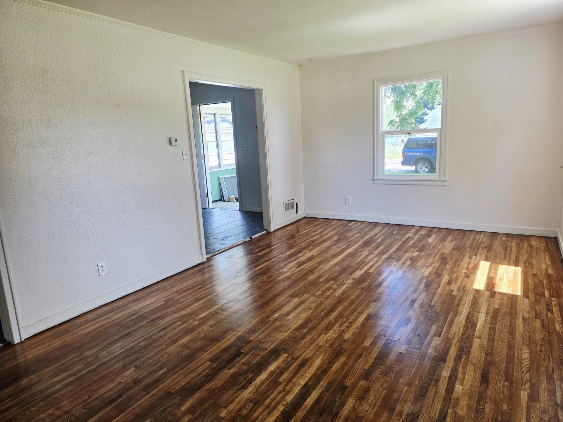 4th image of 1600 4Th Ave Sw, Austin, MN 55912 | MLS# 7119376