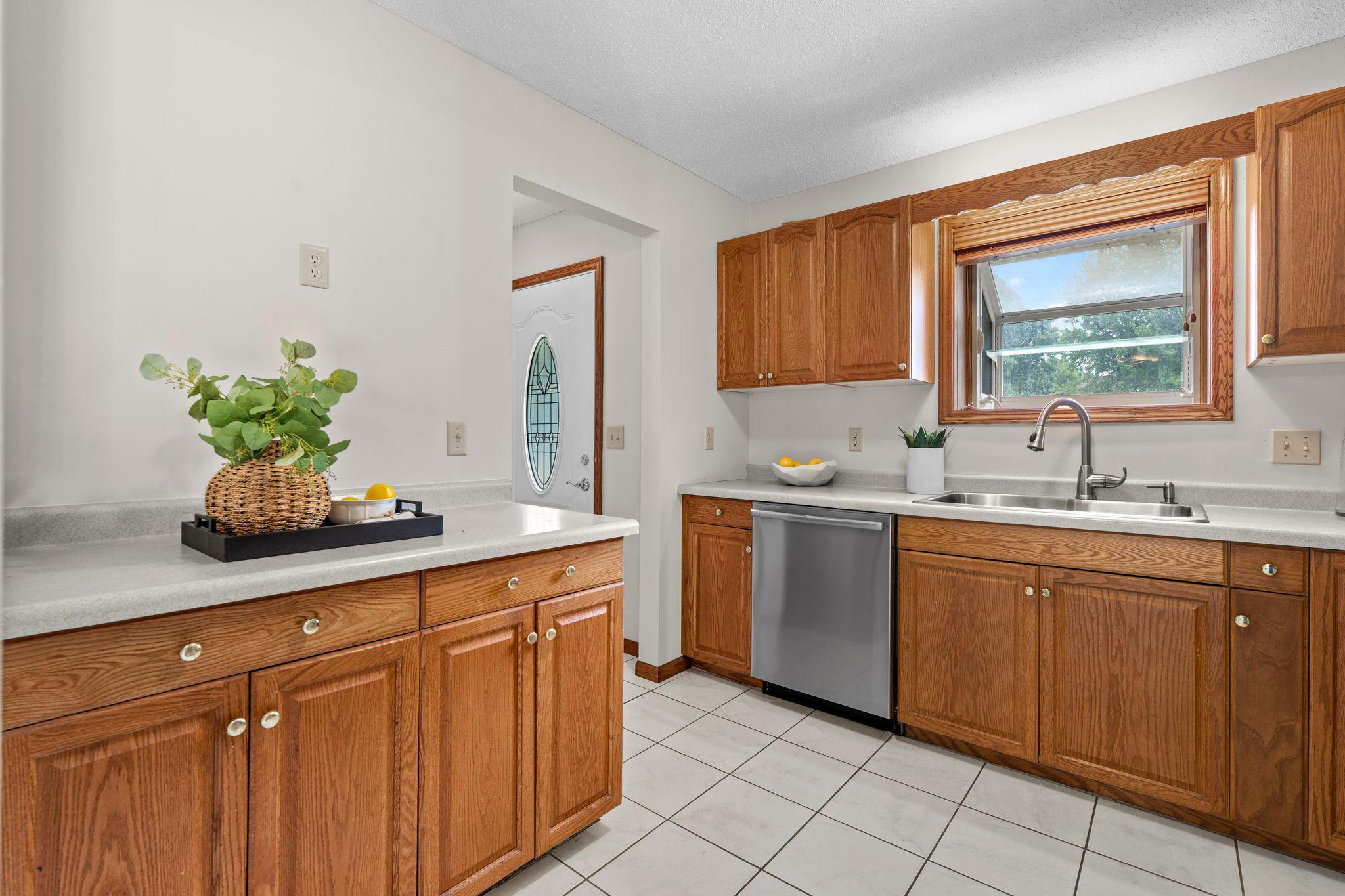 5th image of 16595 Harwell Ave, Lakeville, MN 55044 | MLS# 7119413