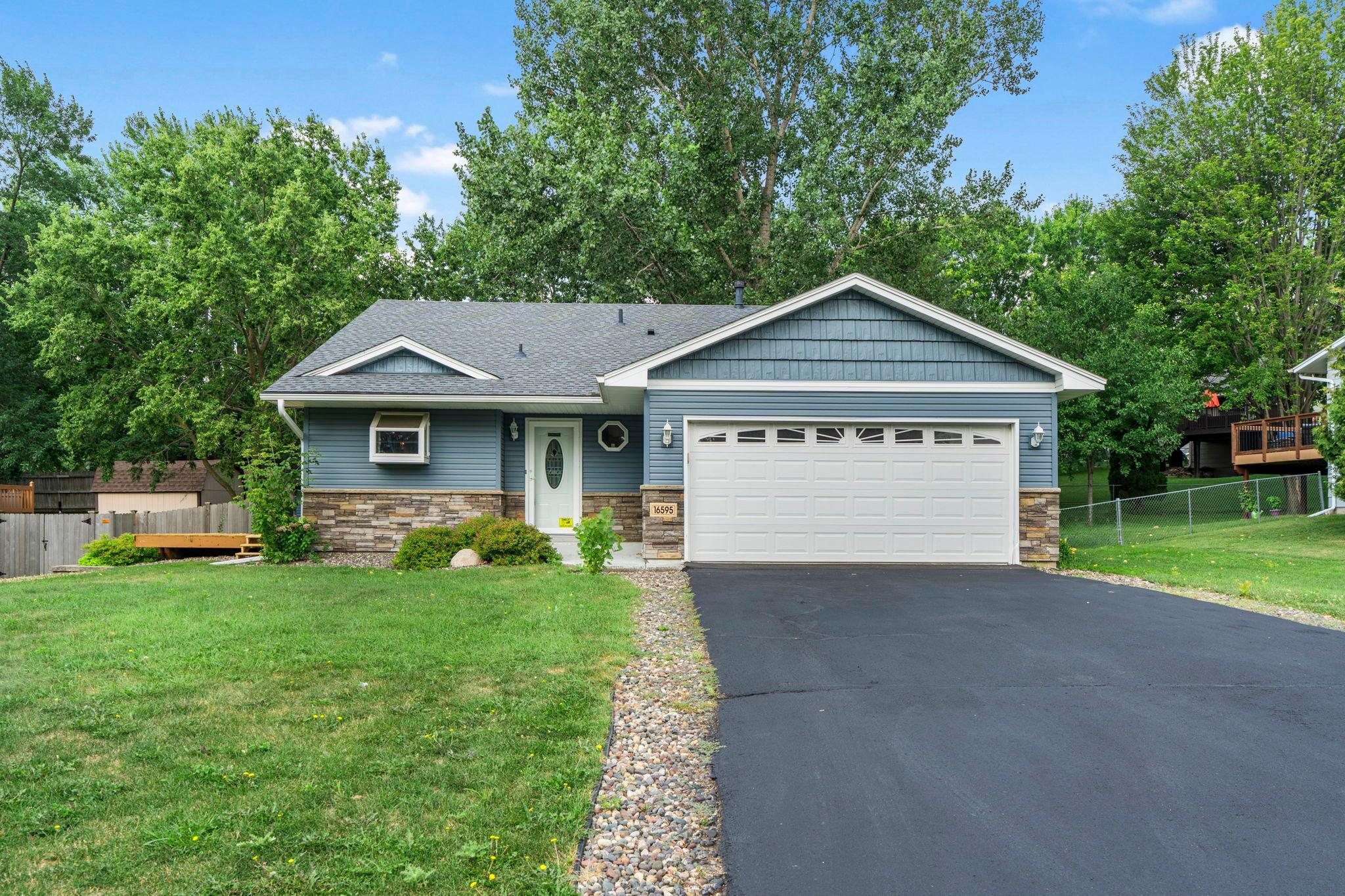 1st image of 16595 Harwell Ave, Lakeville, MN 55044 | MLS# 7119413