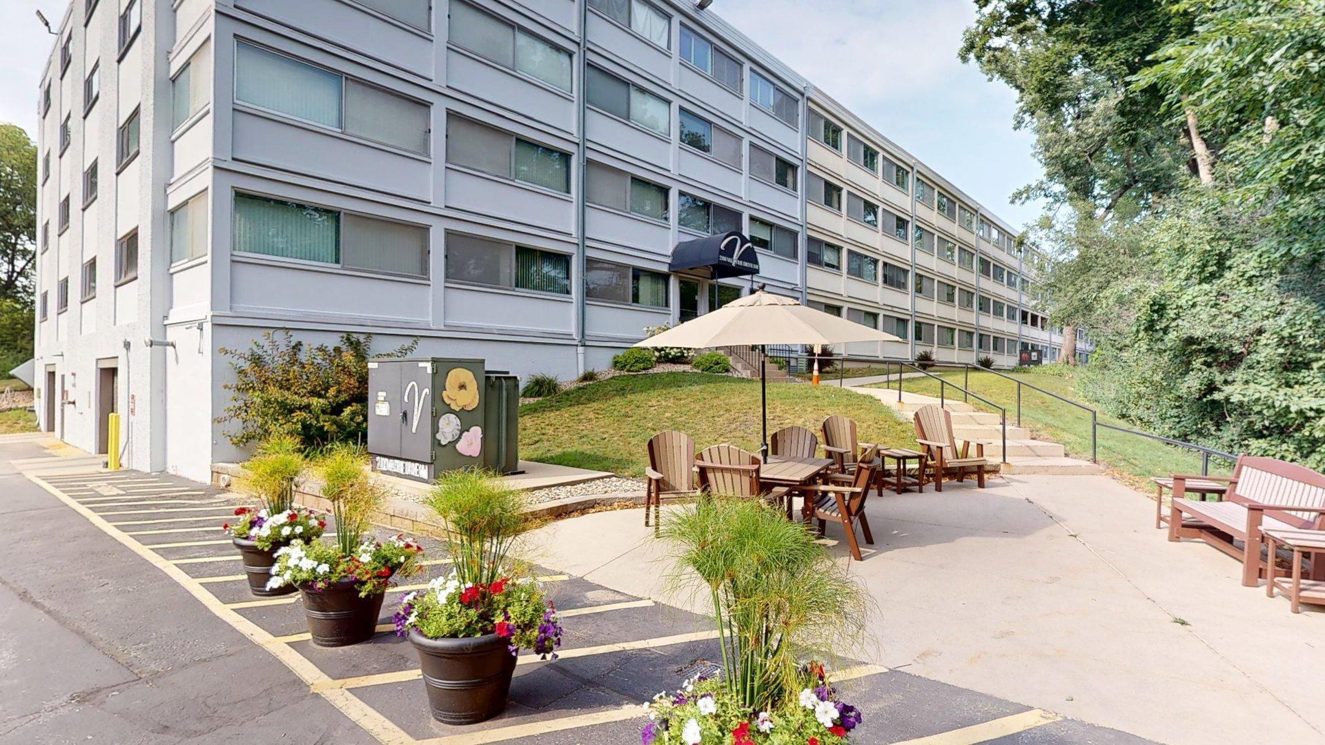 1st image of 2100 Valkyrie Dr Nw #401, Rochester, MN 55901 | MLS# 7119428