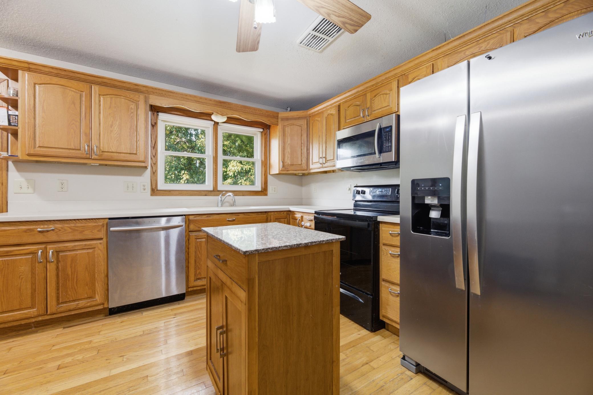 2nd image of 1661 W 6th St, Winona, MN 55987 | MLS# 7119443
