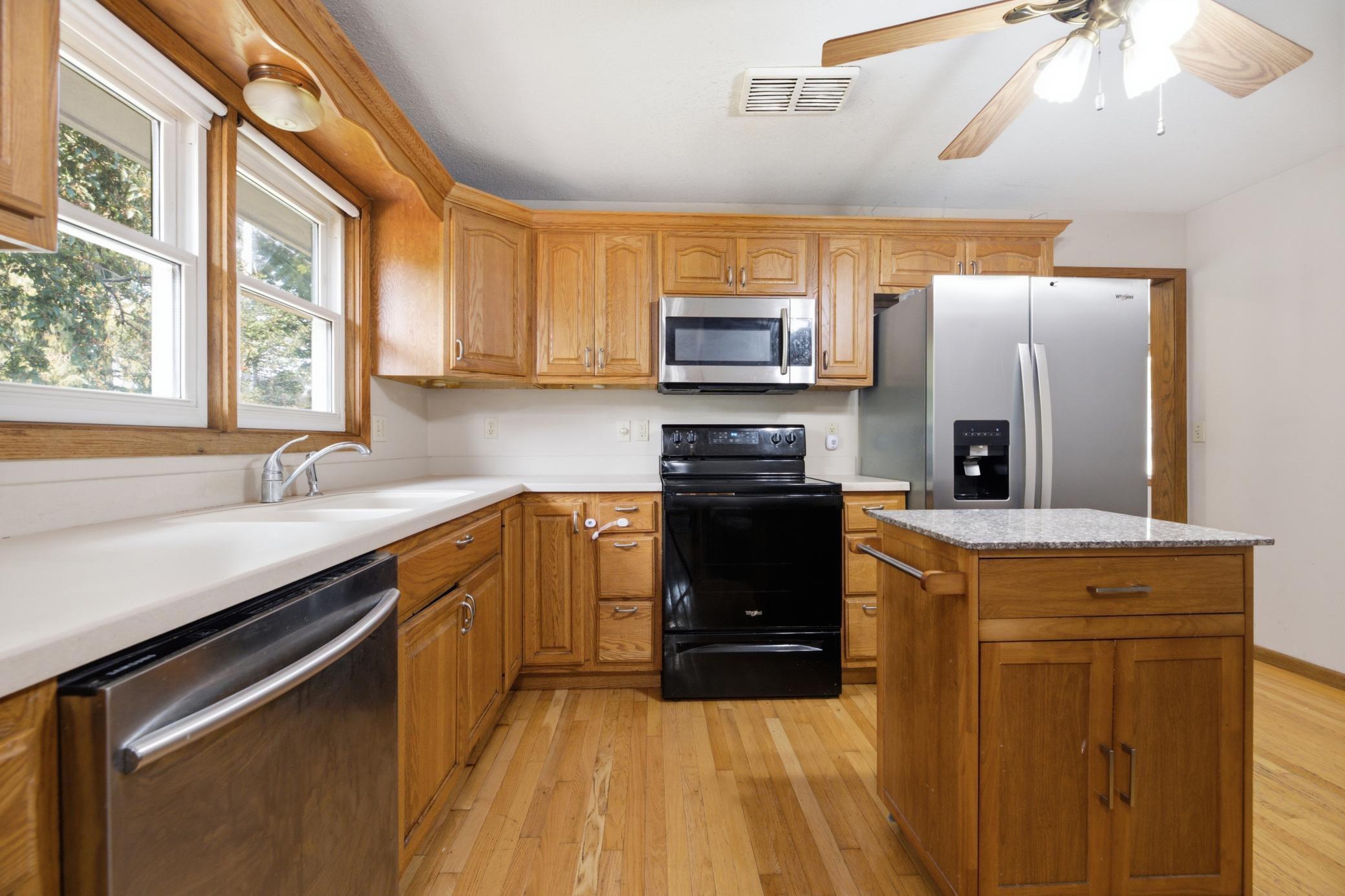 3rd image of 1661 W 6Th St, Winona, MN 55987 | MLS# 7119443