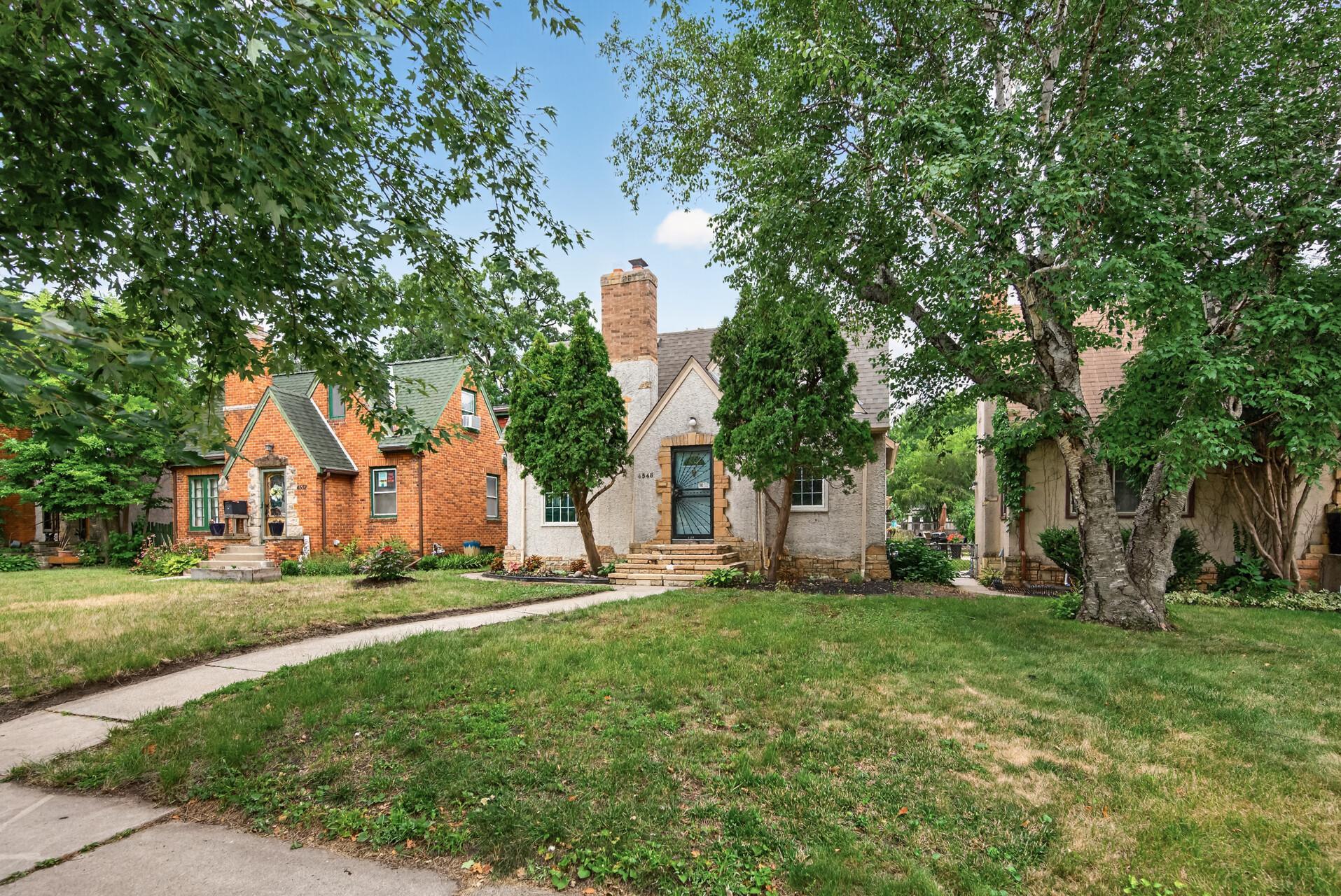 3rd image of 4548 Columbus Ave, Minneapolis, MN 55407 | MLS# 7119455
