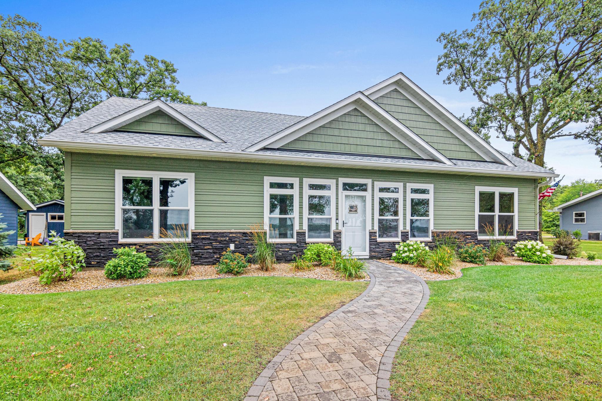3rd image of 241 Lakeshore Dr, Big Lake, MN 55309 | MLS# 7119490