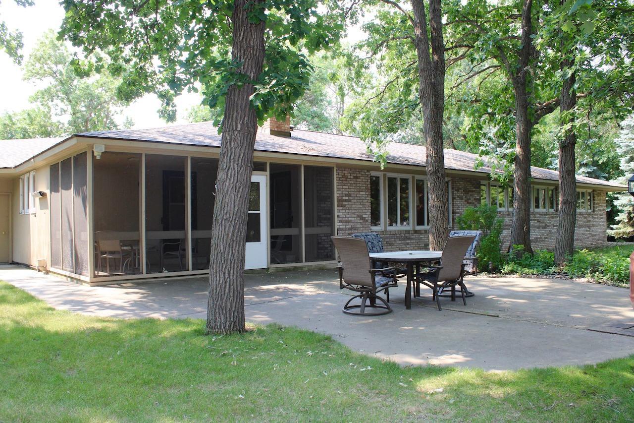 2nd image of 911 Oakmont Dr, Thief River Falls, MN 56701 | MLS# 7119494