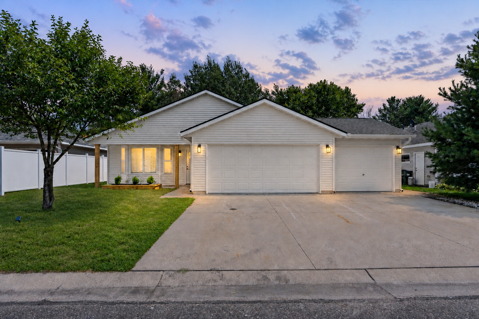 1st image of 620 Meadowlark Ln, Eden Valley, MN 55329 | MLS# 7119521