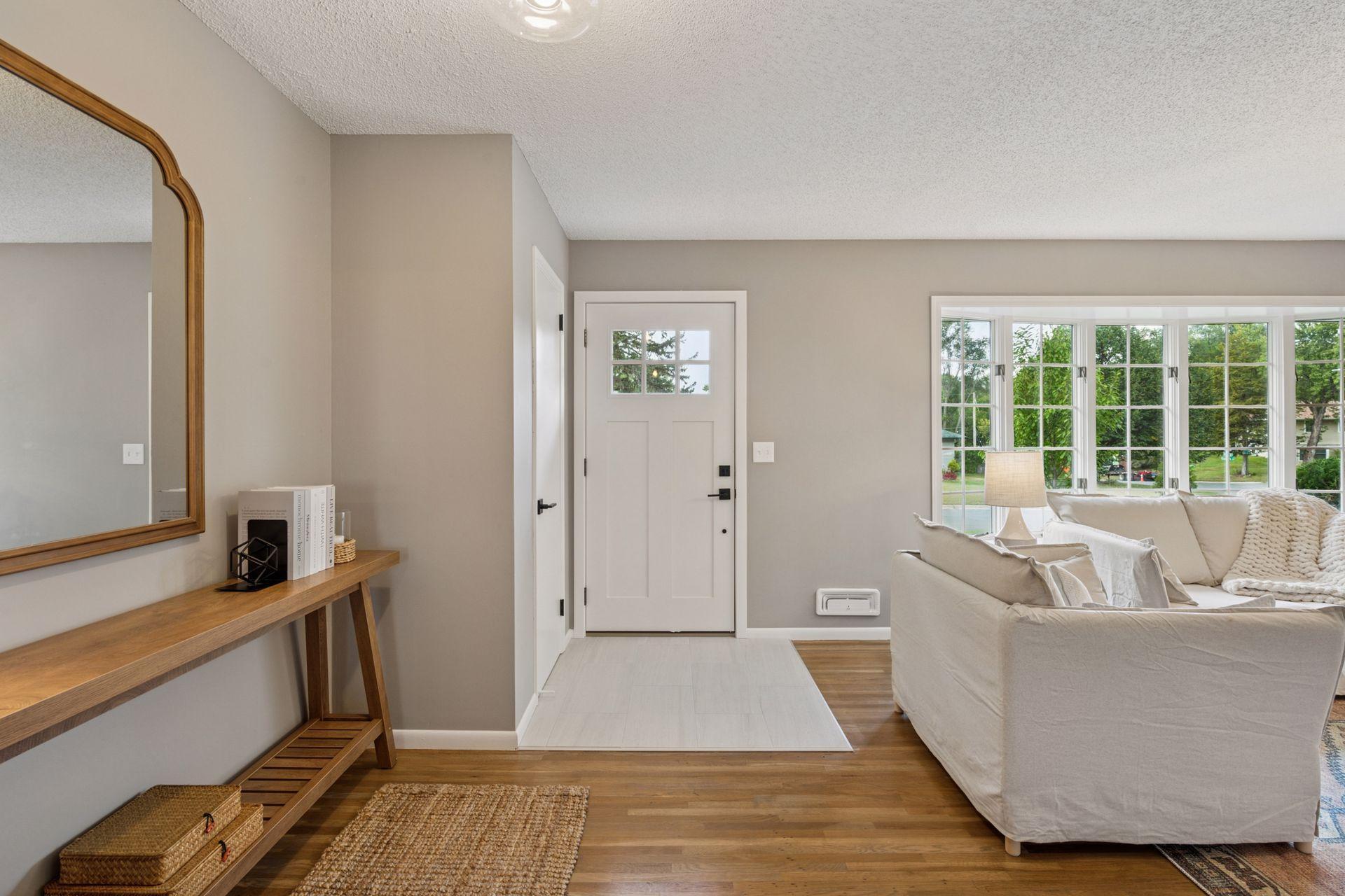 4th image of 11201 Ewing Ave S, Minneapolis, MN 55431 | MLS# 7119542