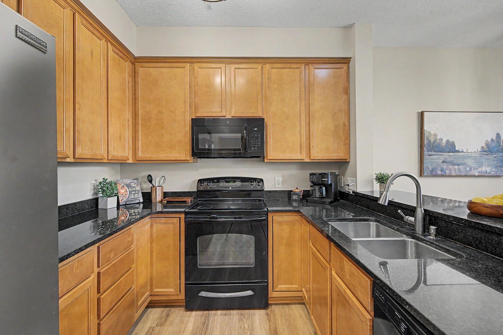 5th image of 7217 Jewel Ln N, Maple Grove, MN 55311