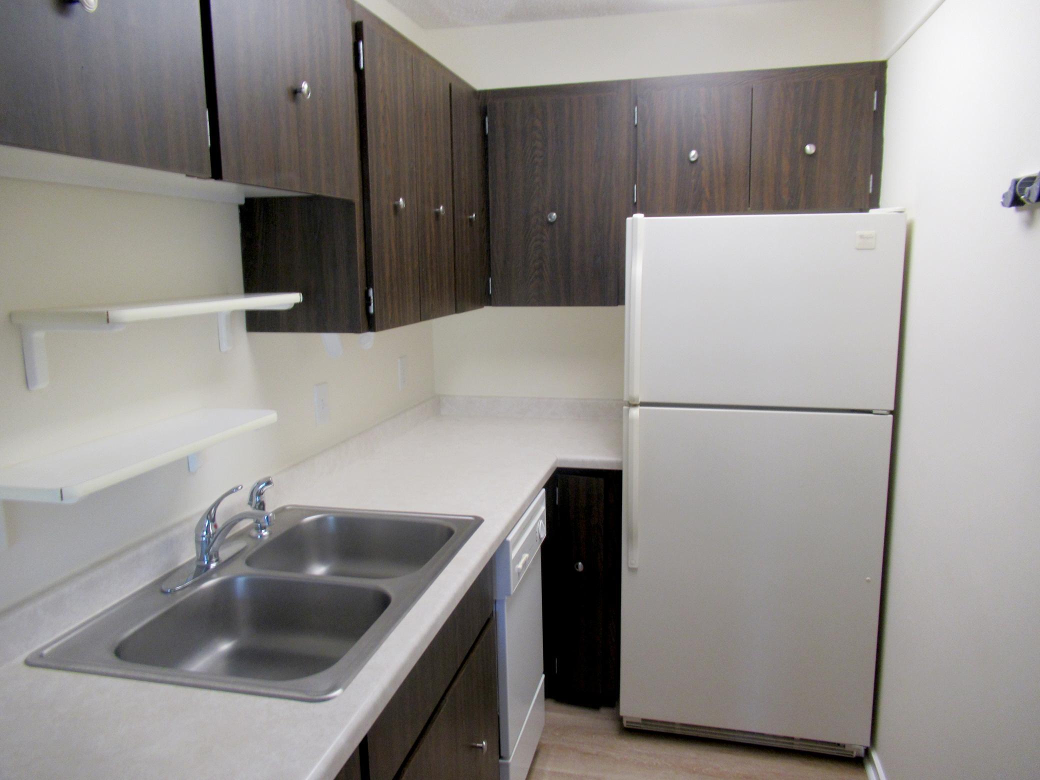 3rd image of 4100 Parklawn Ave #218, Minneapolis, MN 55435 | MLS# 7119605