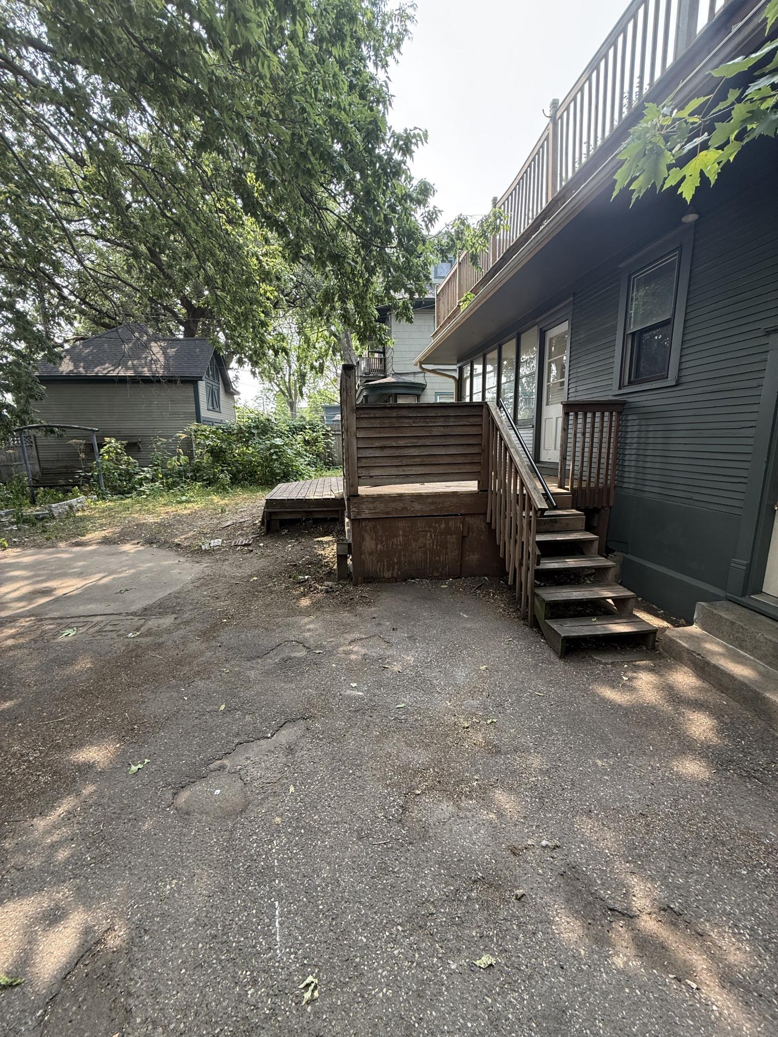 28th image of 2209 Aldrich Ave S, Minneapolis, MN 55405 | MLS# 7119612